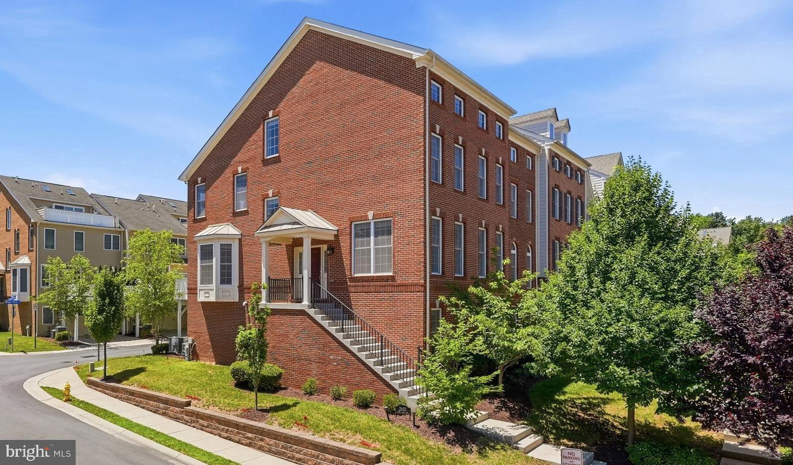 THE ENCLAVE AT ARUNDEL PRESERVE - Residential