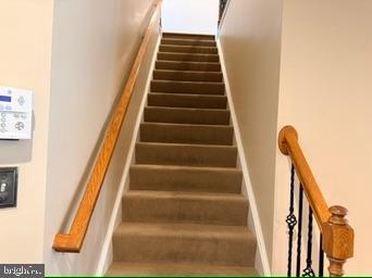 STONE RIDGE LANDBAY 5R - Residential