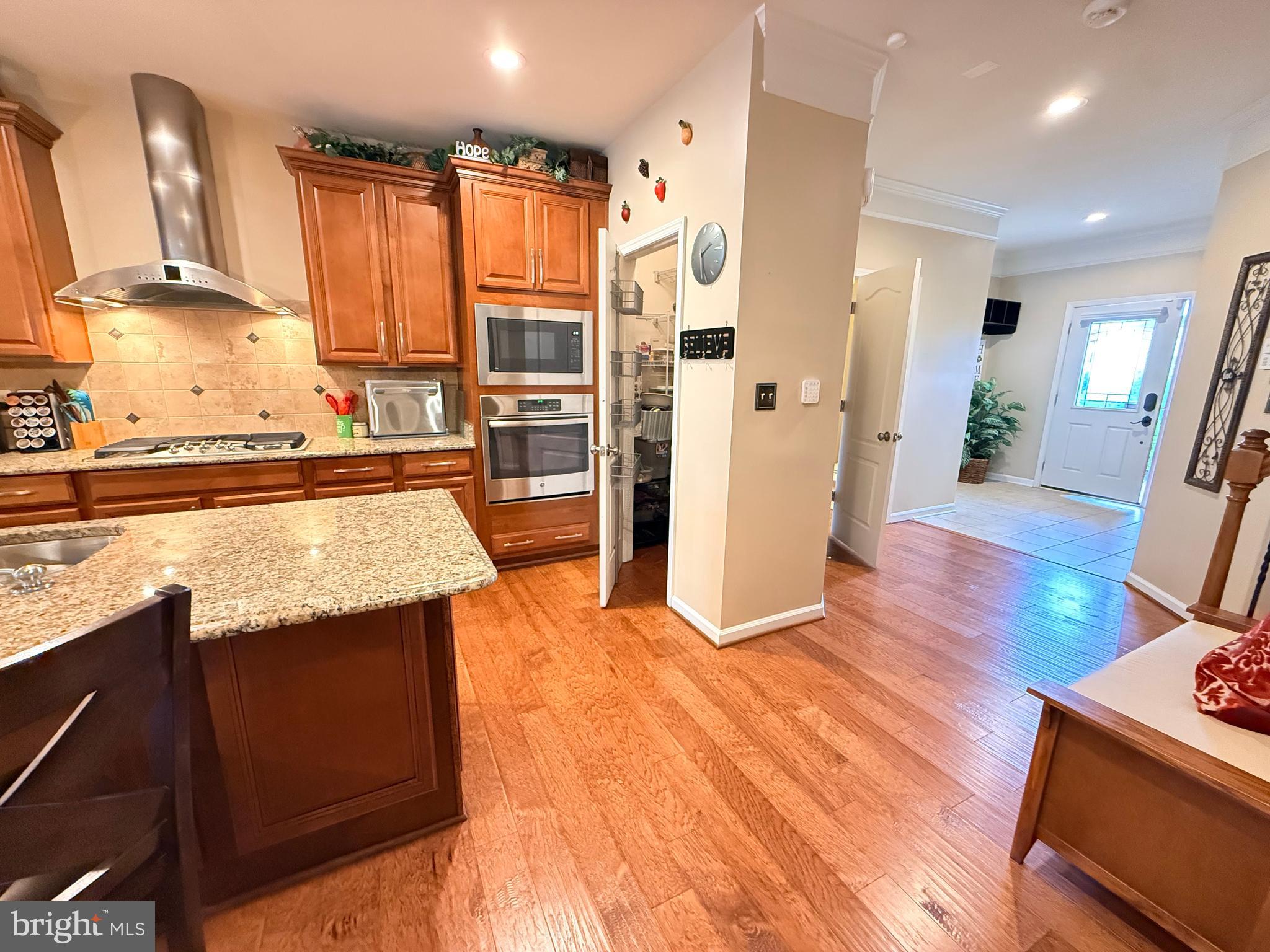 STONE RIDGE LANDBAY 5R - Residential