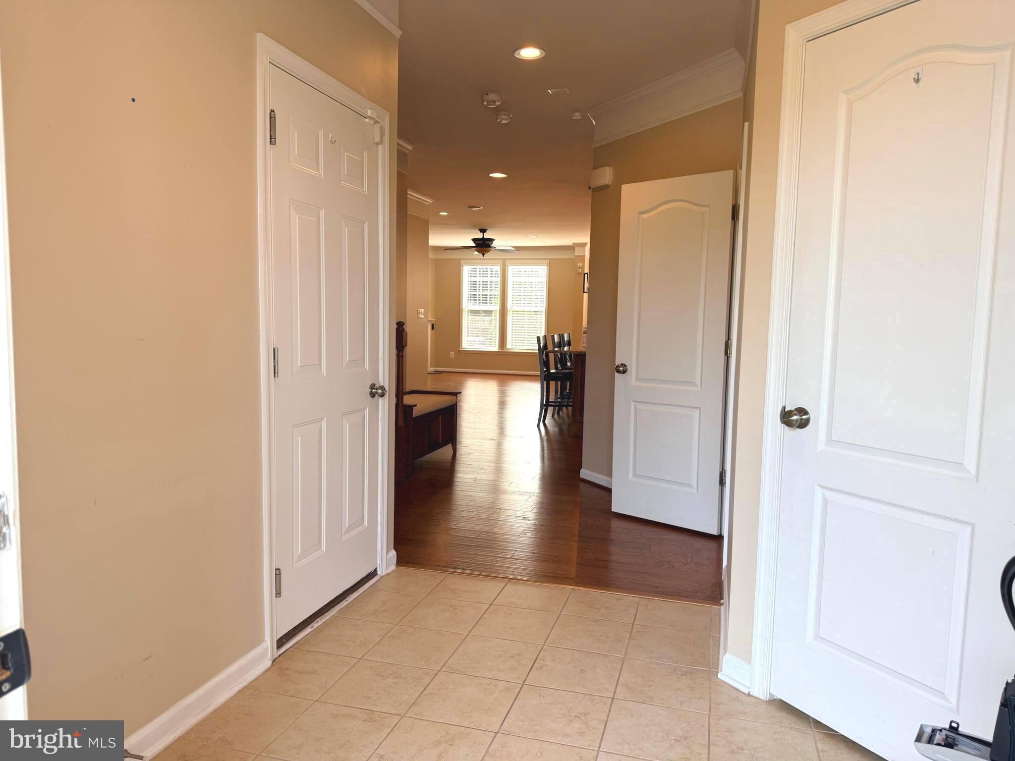 STONE RIDGE LANDBAY 5R - Residential