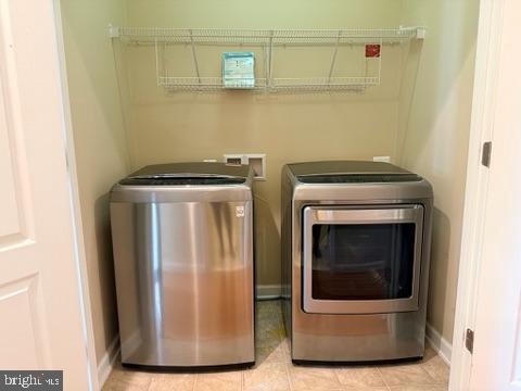 STONE RIDGE LANDBAY 5R - Residential