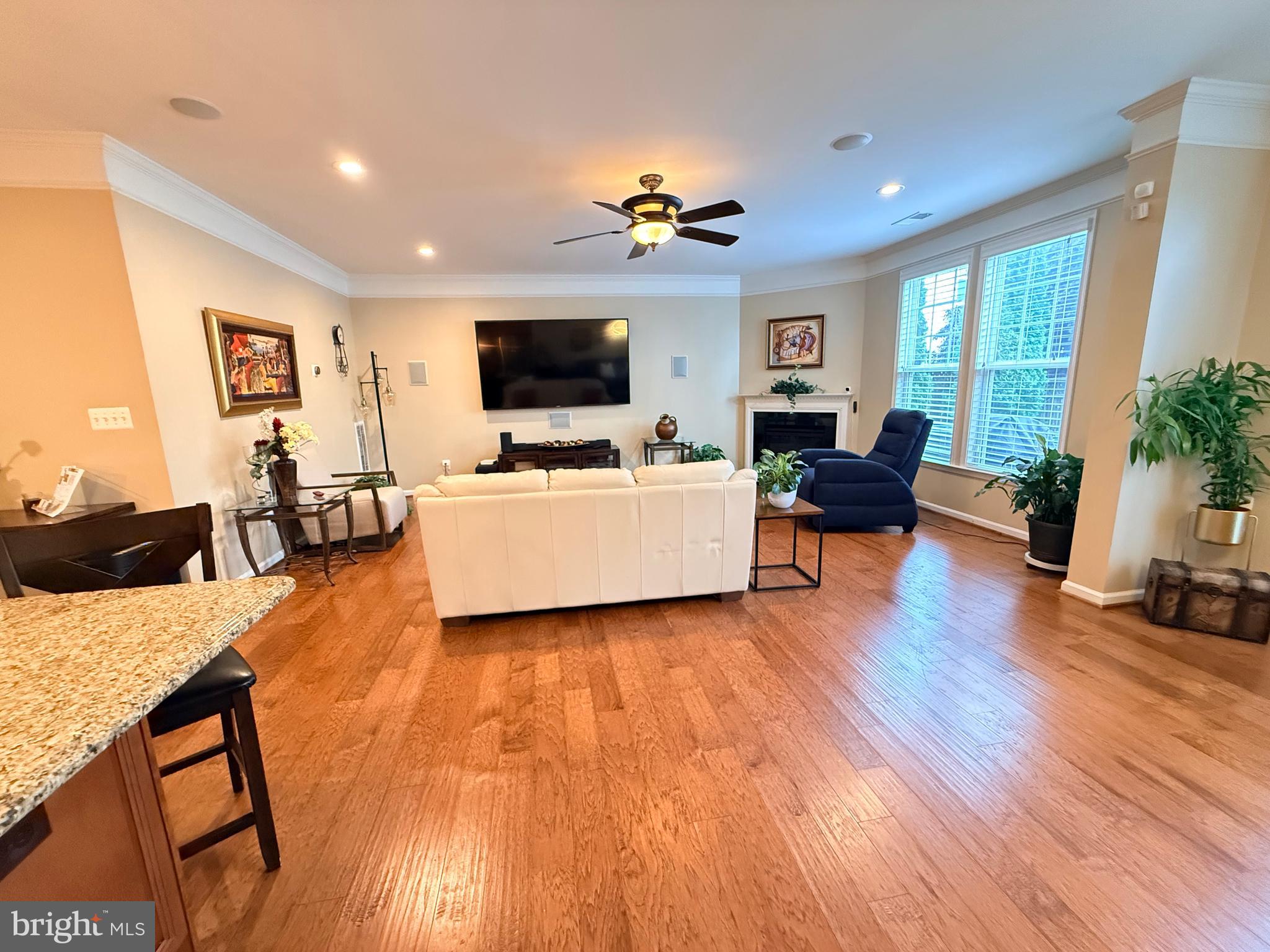 STONE RIDGE LANDBAY 5R - Residential