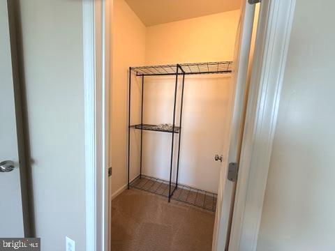 STONE RIDGE LANDBAY 5R - Residential