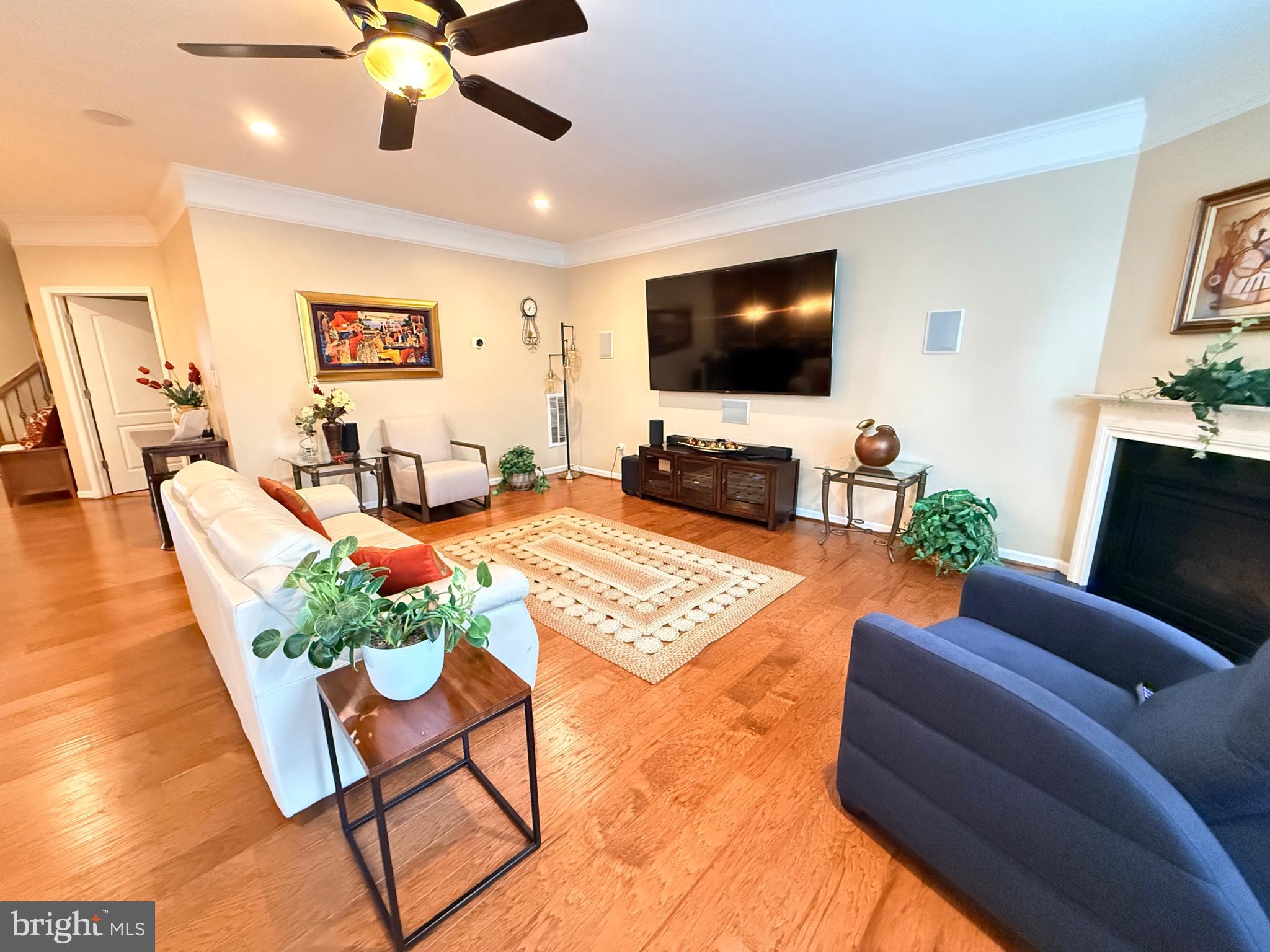 STONE RIDGE LANDBAY 5R - Residential