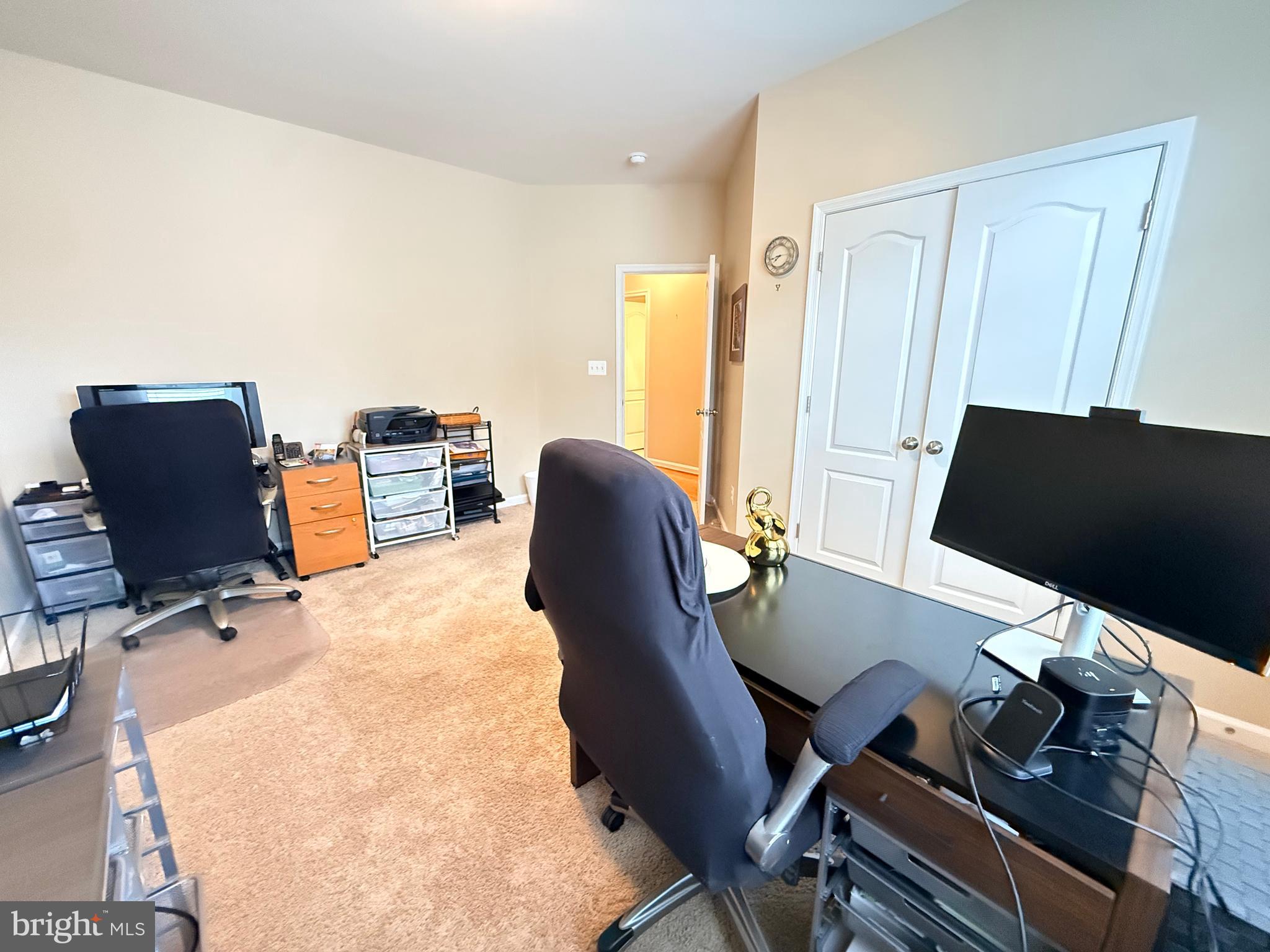 STONE RIDGE LANDBAY 5R - Residential