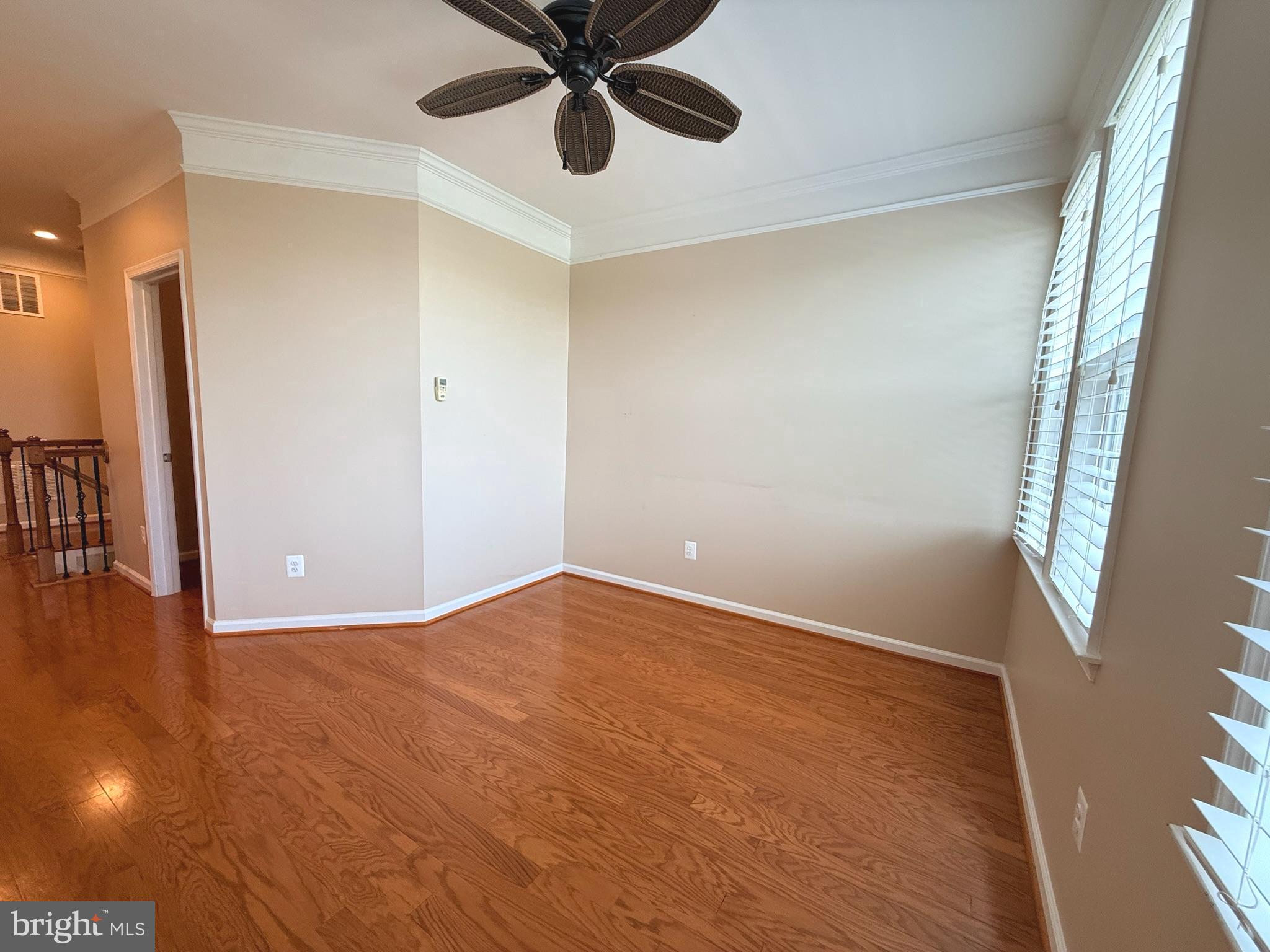 STONE RIDGE LANDBAY 5R - Residential