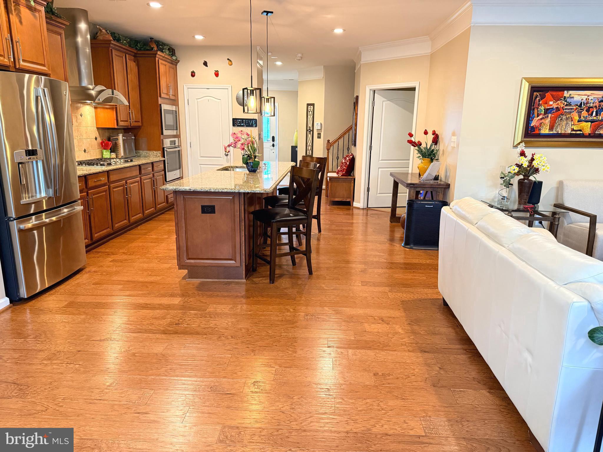 STONE RIDGE LANDBAY 5R - Residential