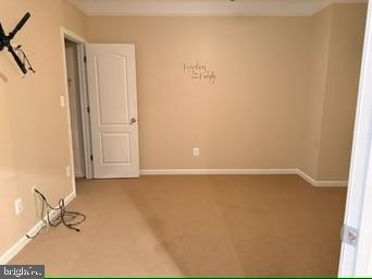 STONE RIDGE LANDBAY 5R - Residential