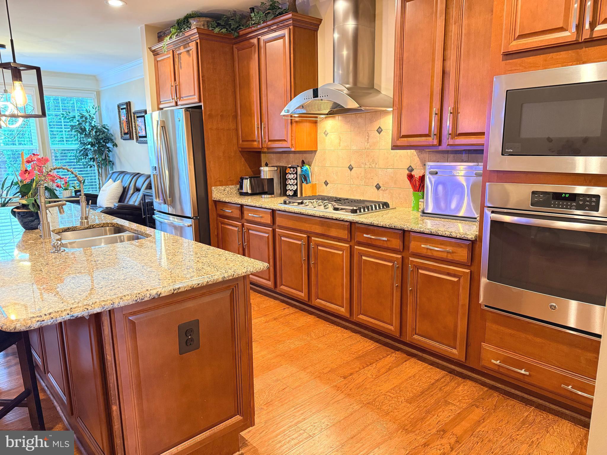 STONE RIDGE LANDBAY 5R - Residential