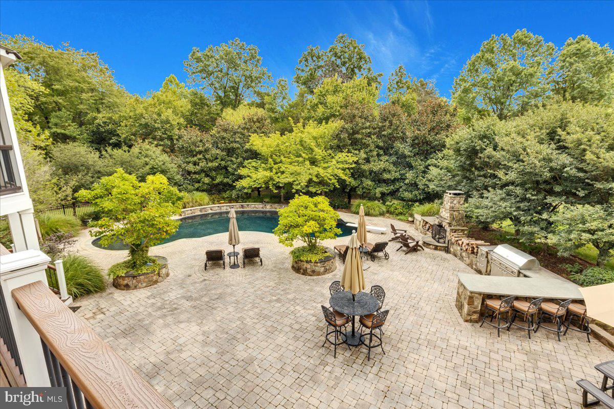 CEDAR CREST - Residential