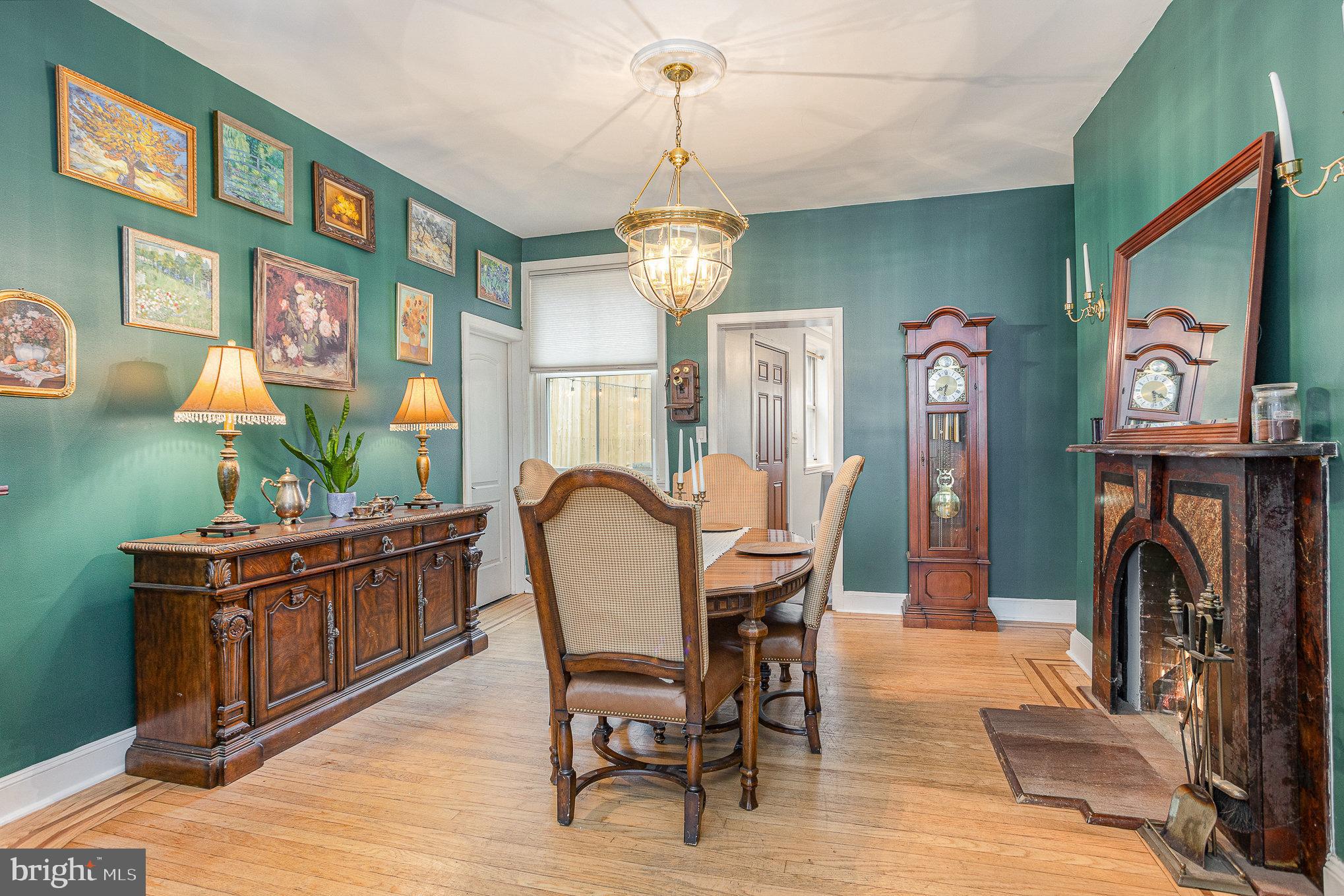 RIDGELY'S DELIGHT - Residential
