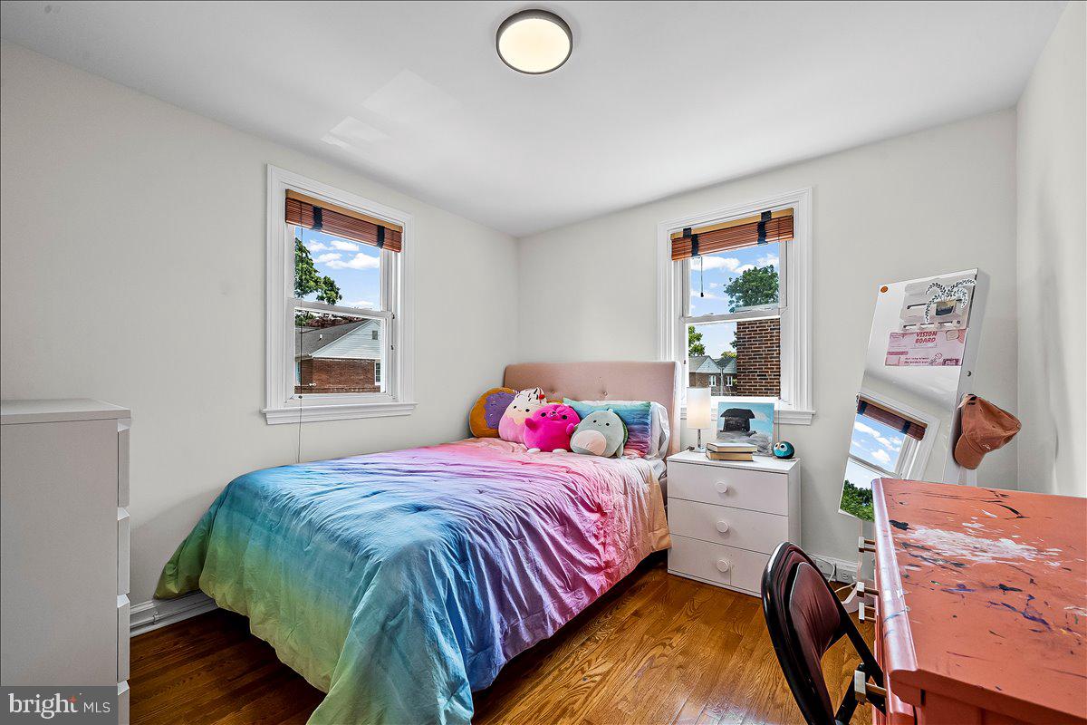 PENN WYNNE - Residential