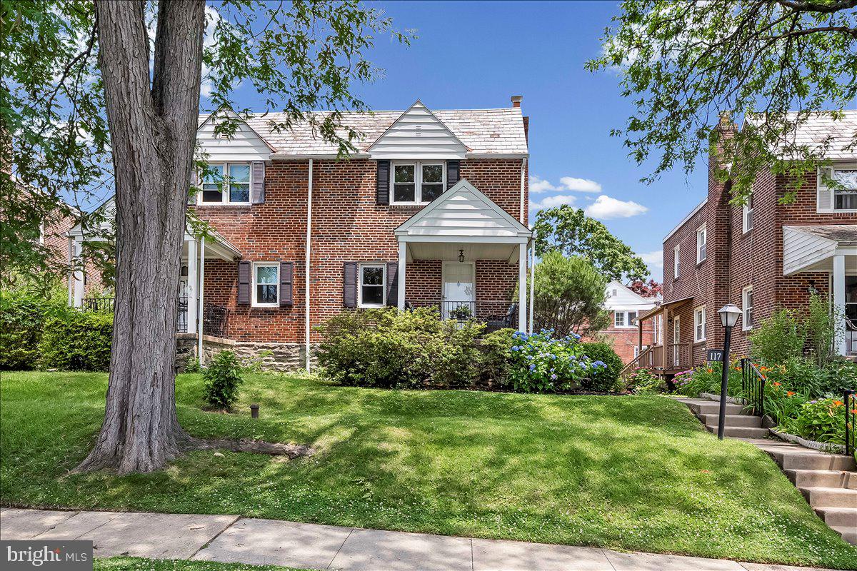 PENN WYNNE - Residential