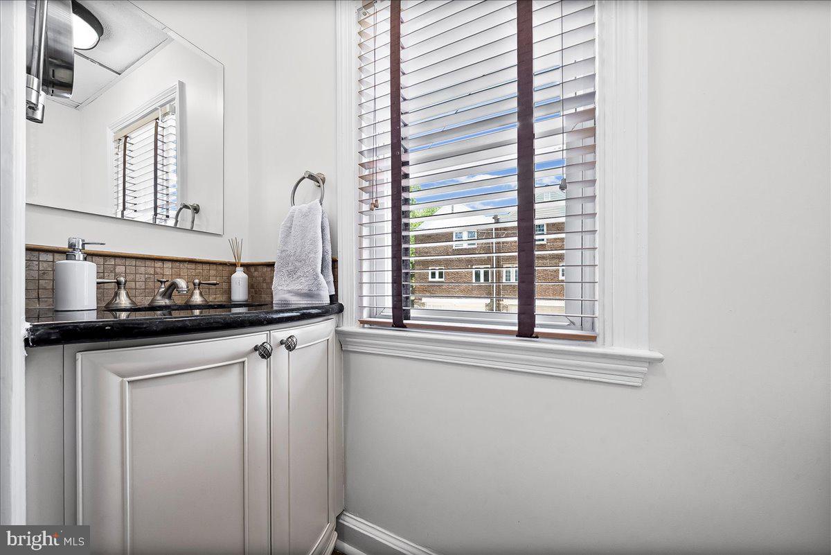 PENN WYNNE - Residential