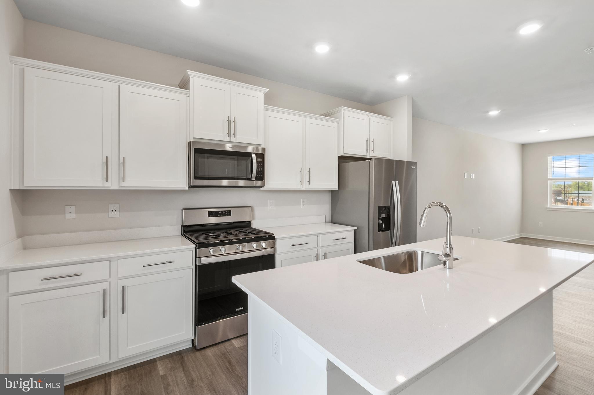 SPRING HILLS - Residential