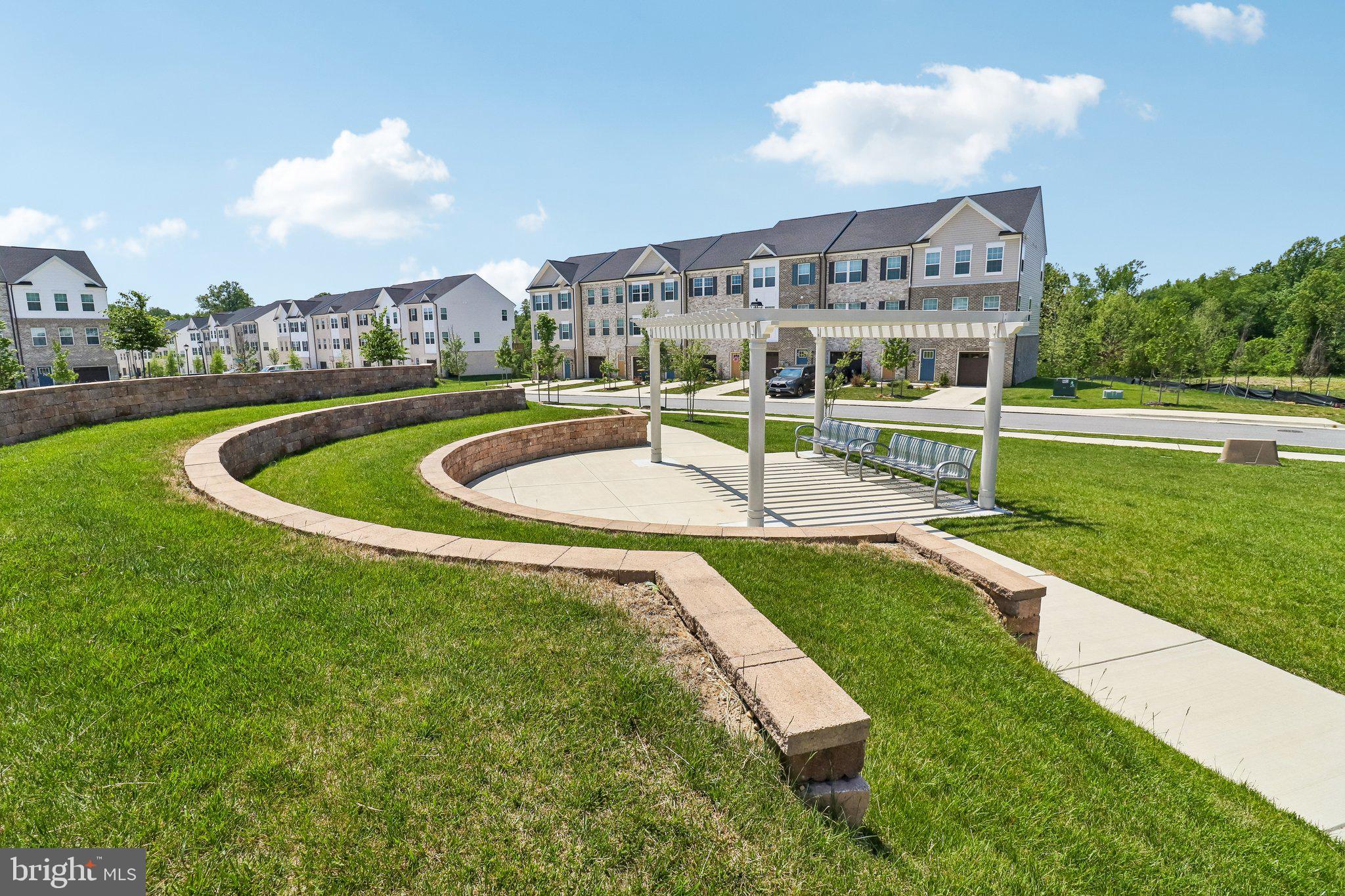 SPRING HILLS - Residential