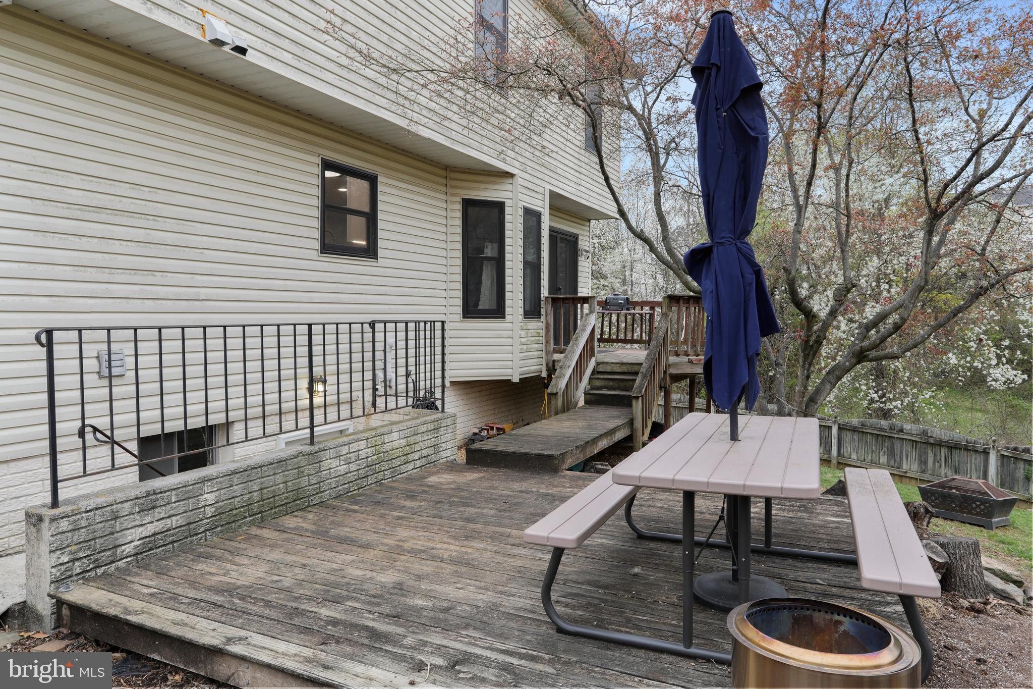 APPLE RIDGE - Residential
