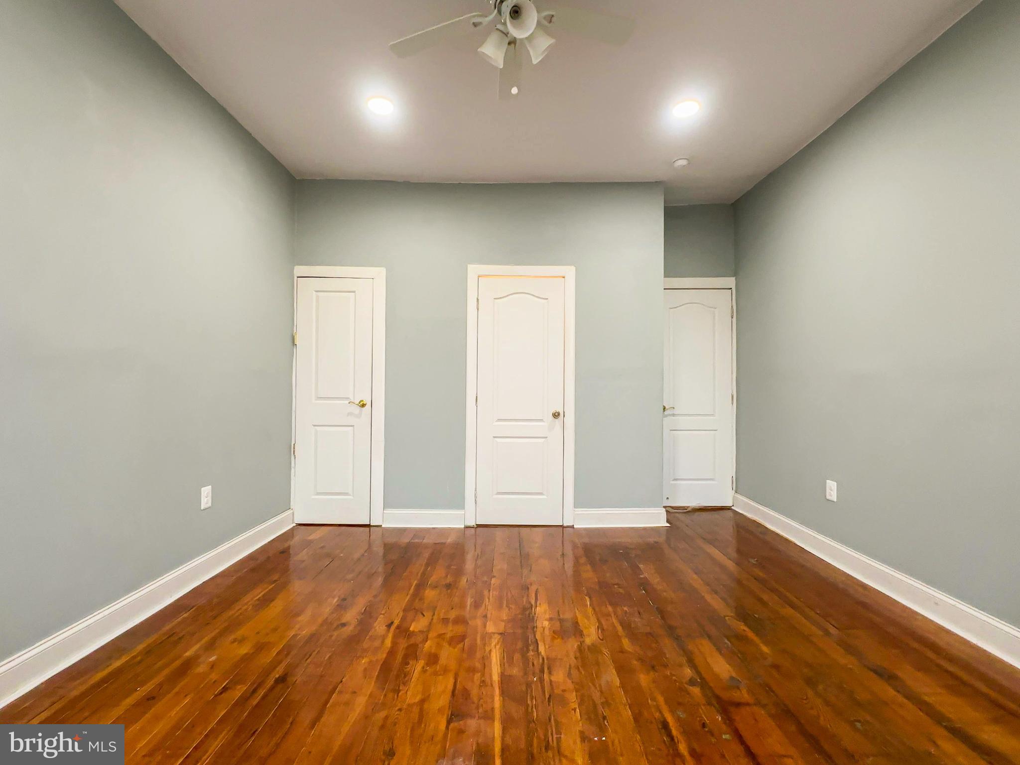 MIDTOWN EDMONDSON - Residential