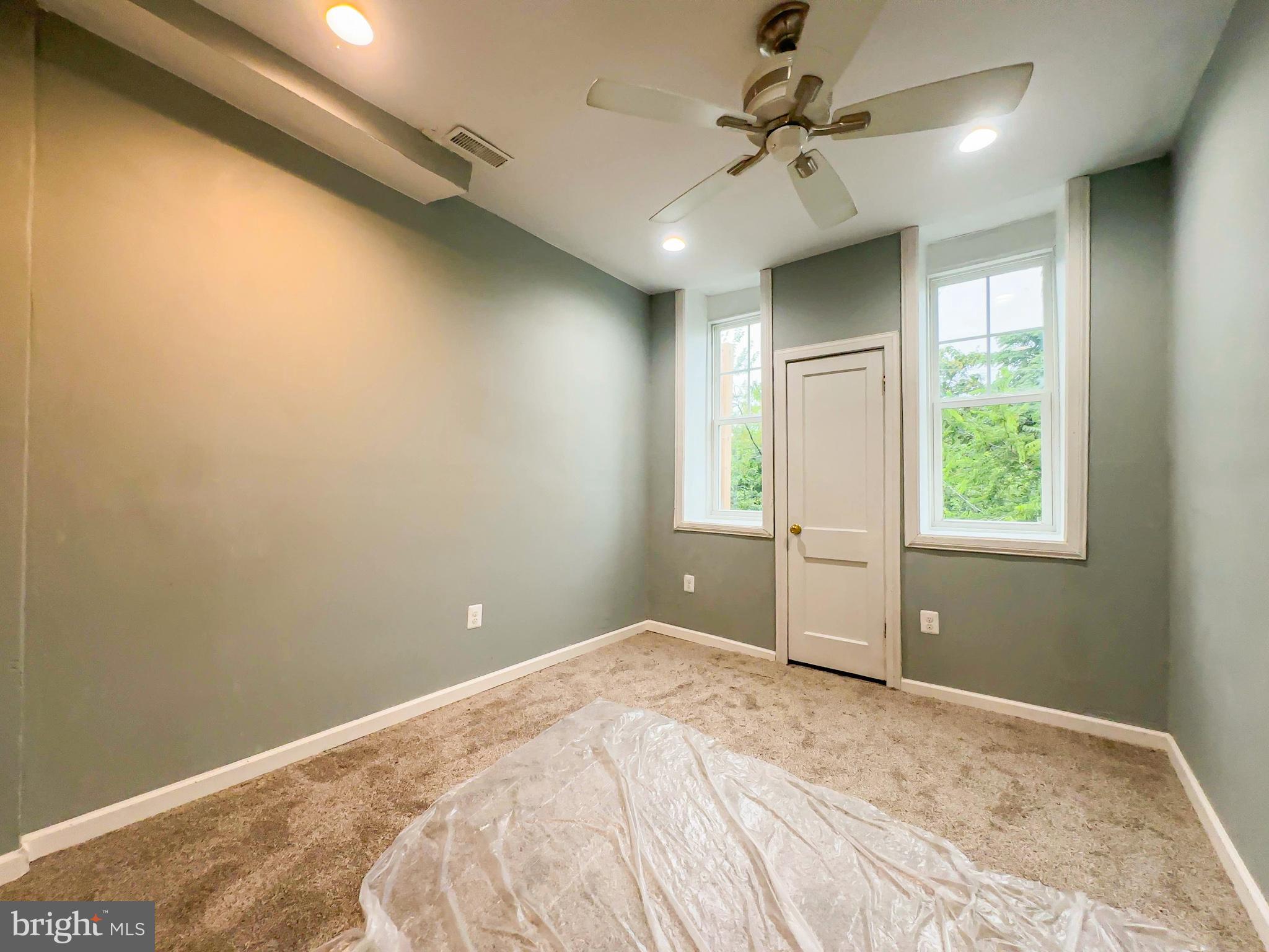 MIDTOWN EDMONDSON - Residential