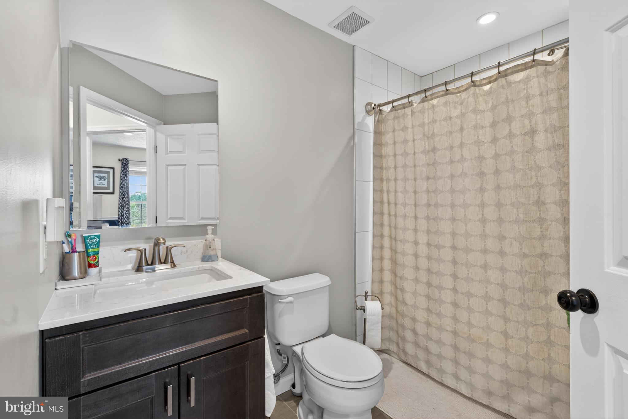 PERRY HALL FARMS - Residential