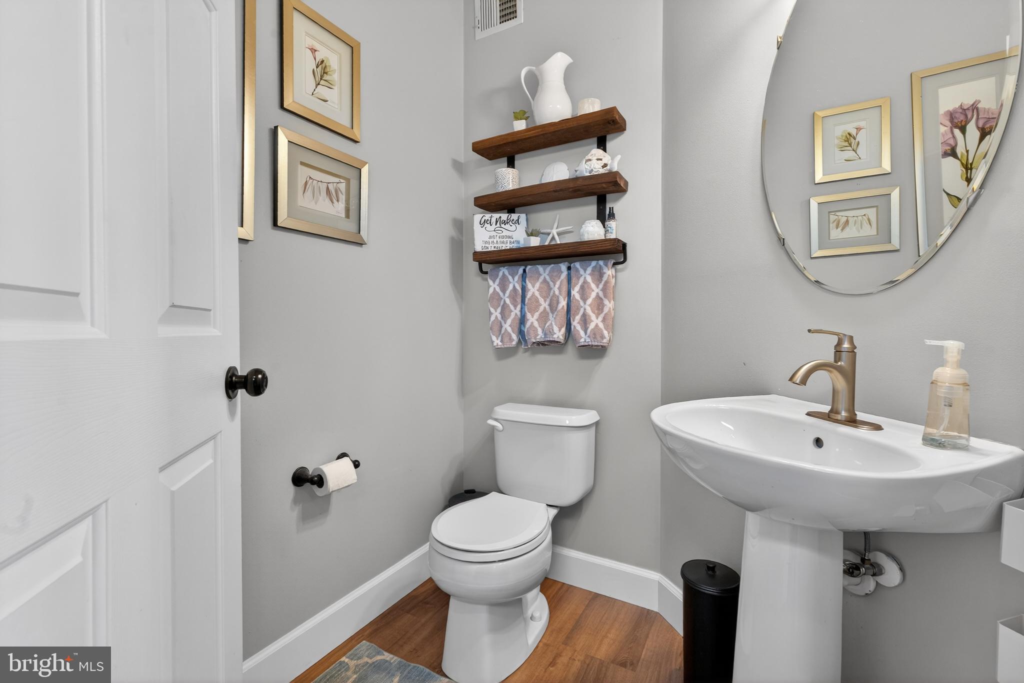 PERRY HALL FARMS - Residential