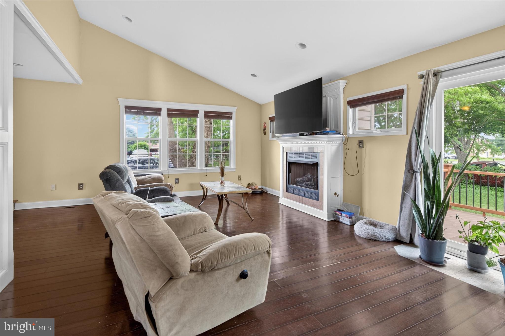 SPEEDWAY - Residential
