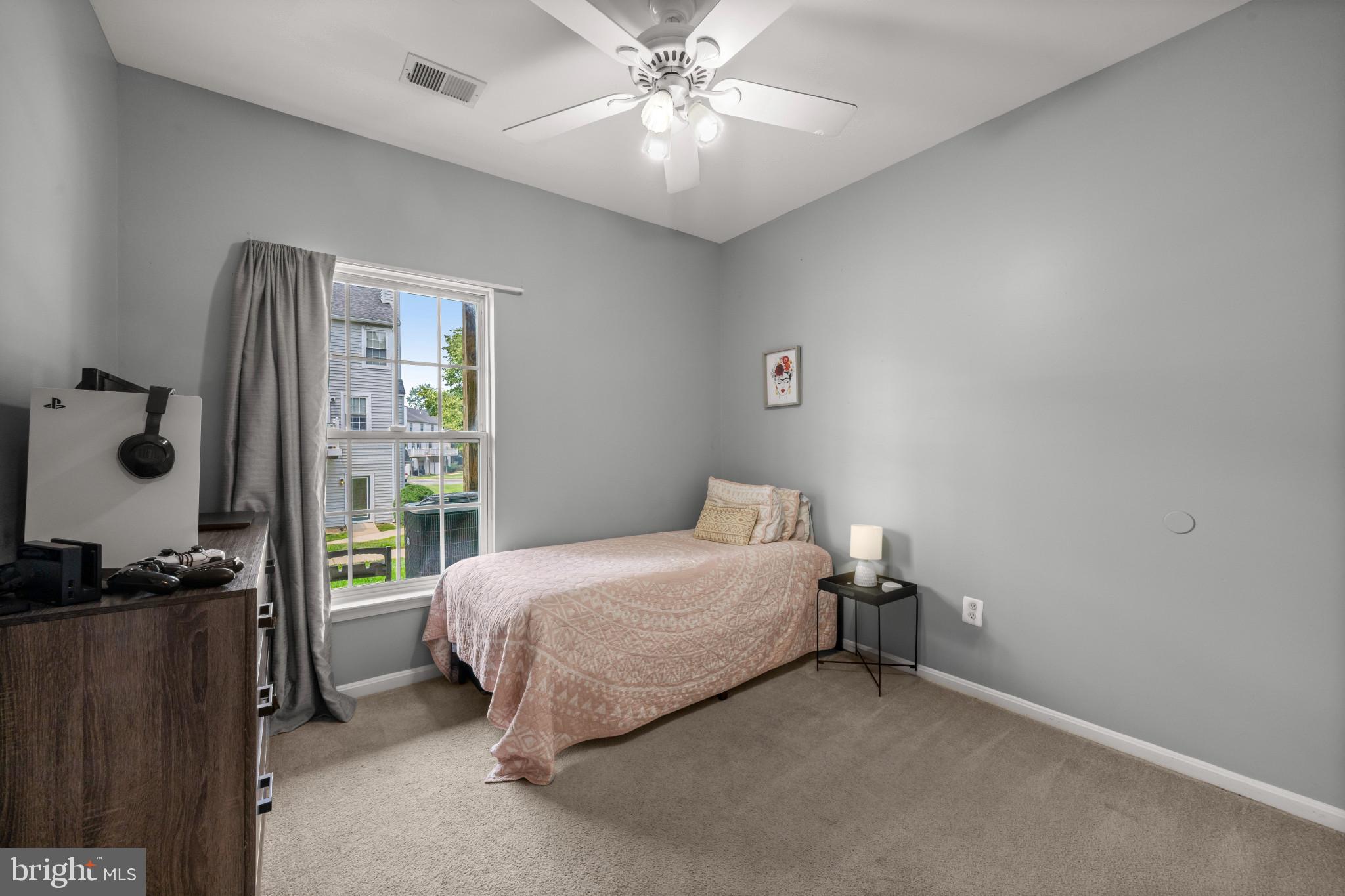 CEDAR GROVE AT CROFTON - Residential