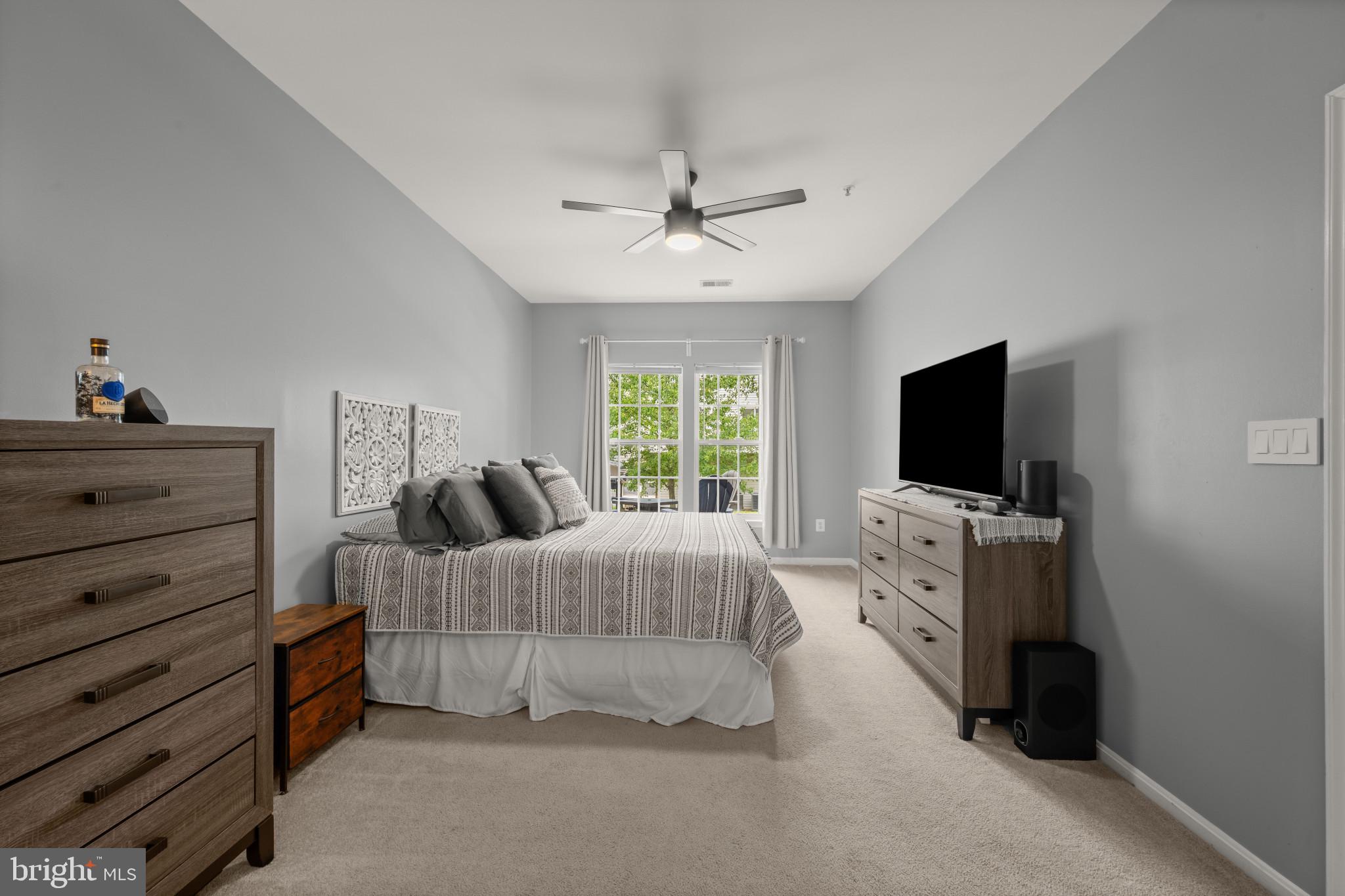 CEDAR GROVE AT CROFTON - Residential
