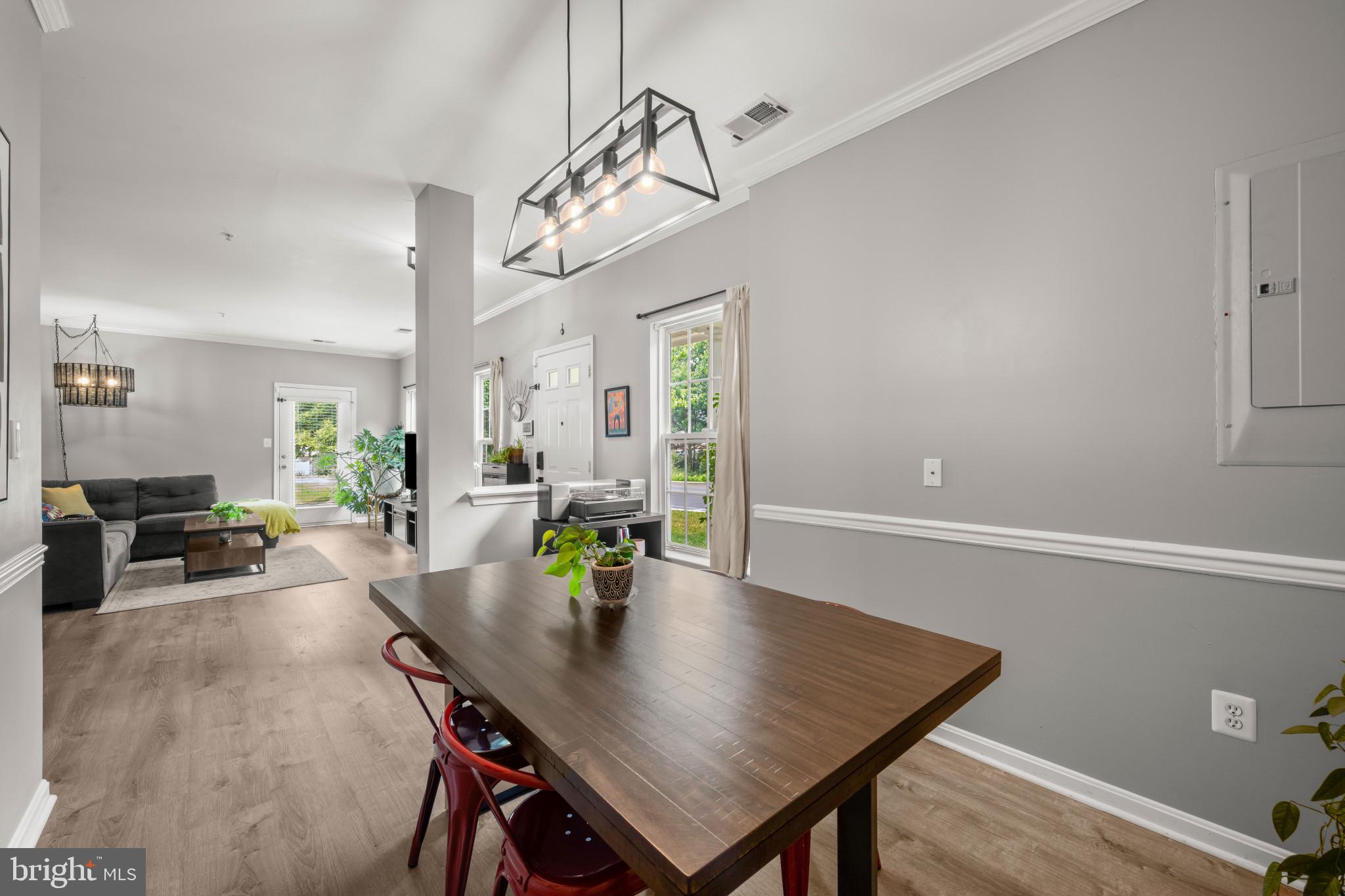CEDAR GROVE AT CROFTON - Residential