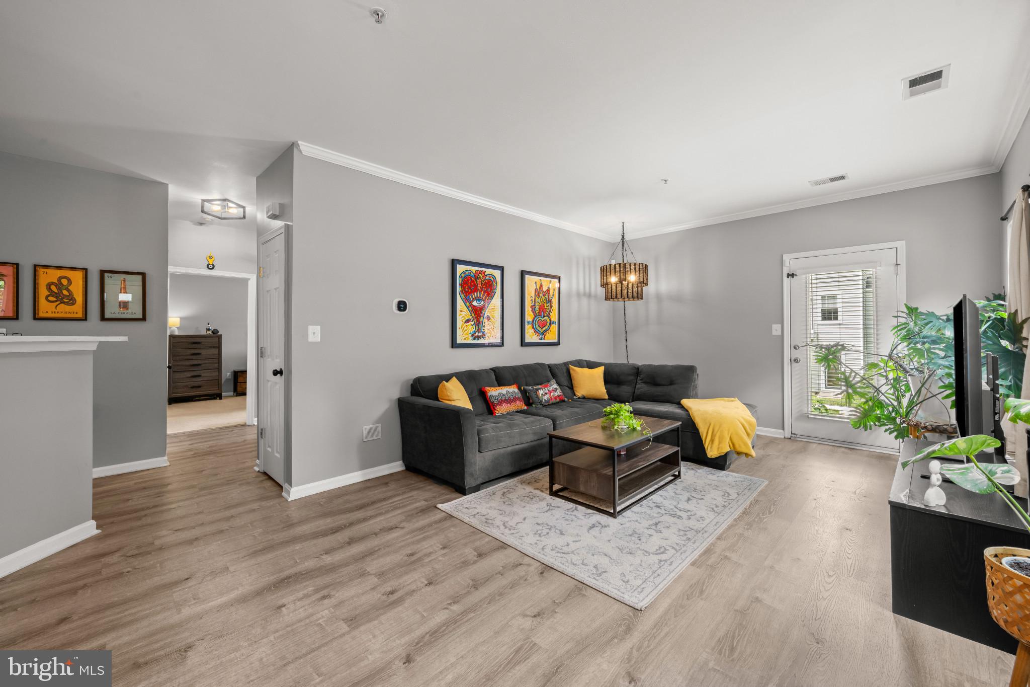 CEDAR GROVE AT CROFTON - Residential