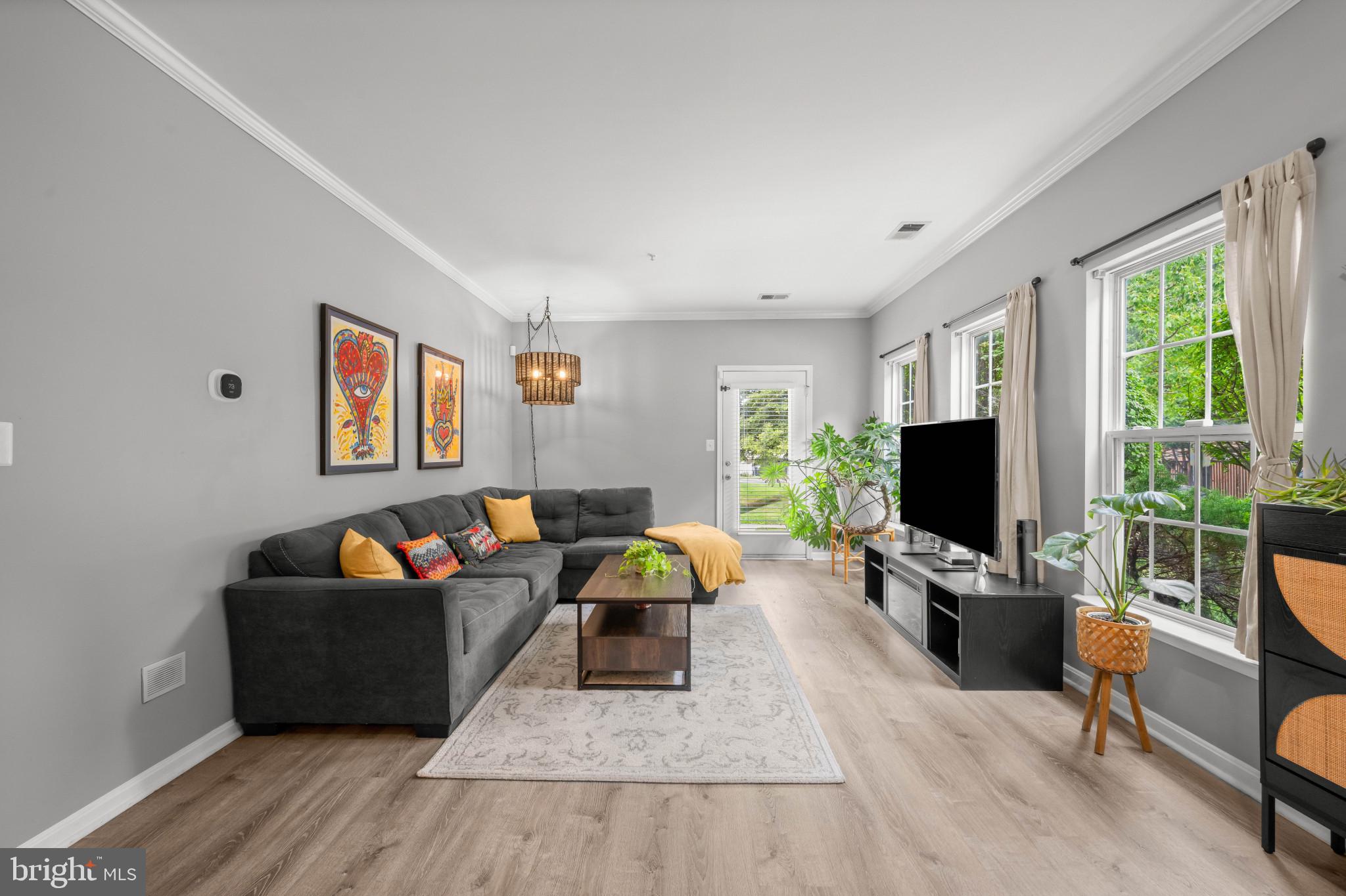 CEDAR GROVE AT CROFTON - Residential
