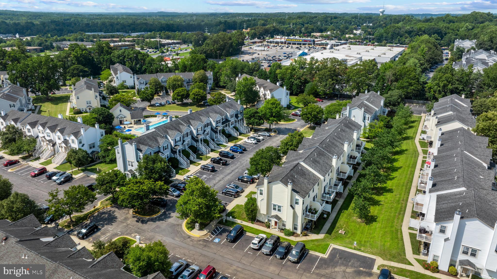 CEDAR GROVE AT CROFTON - Residential