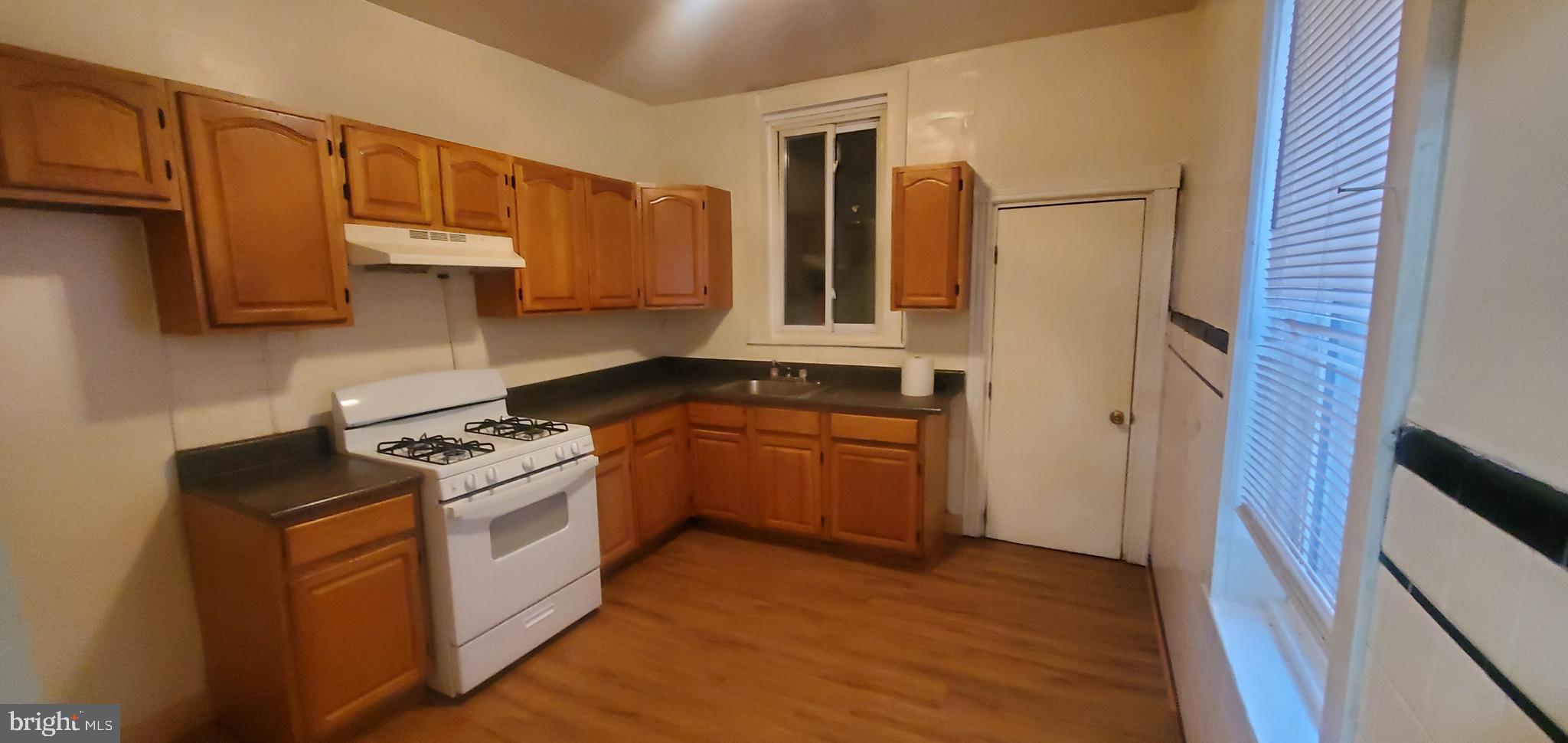 WEST PHILADELPHIA - Residential