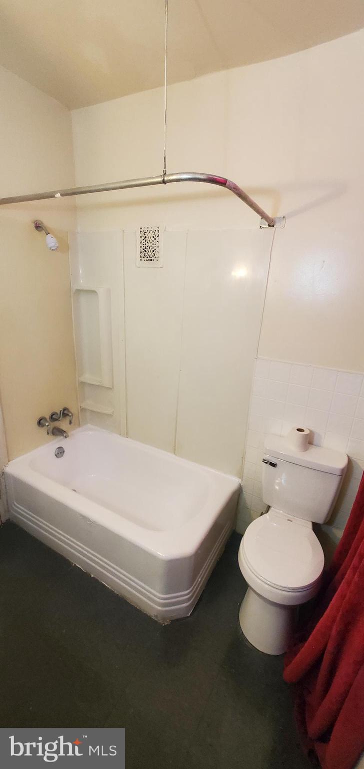 WEST PHILADELPHIA - Residential