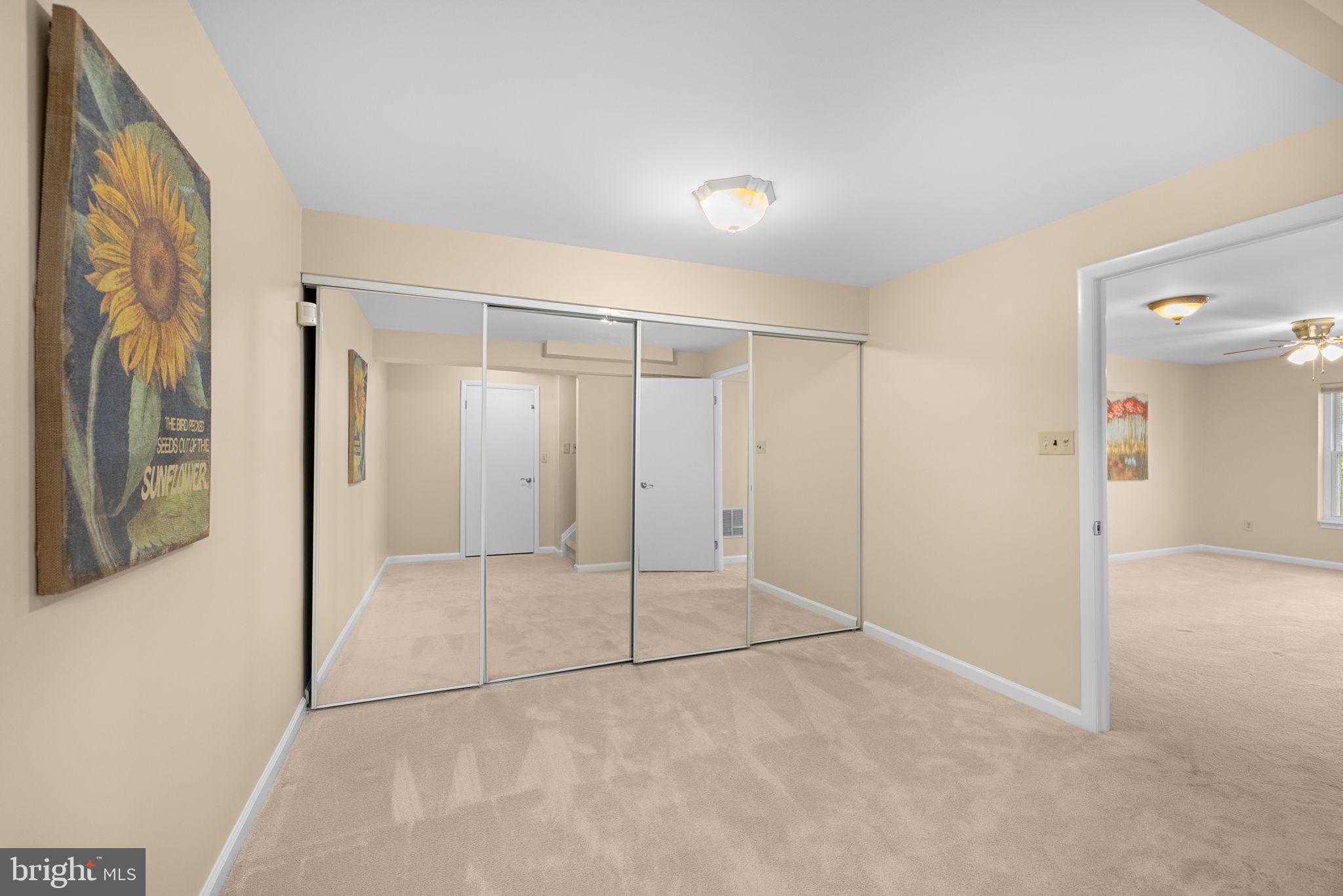 LONGWOOD KNOLLS - Residential