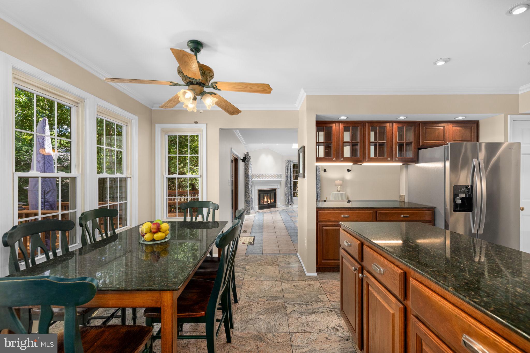LONGWOOD KNOLLS - Residential