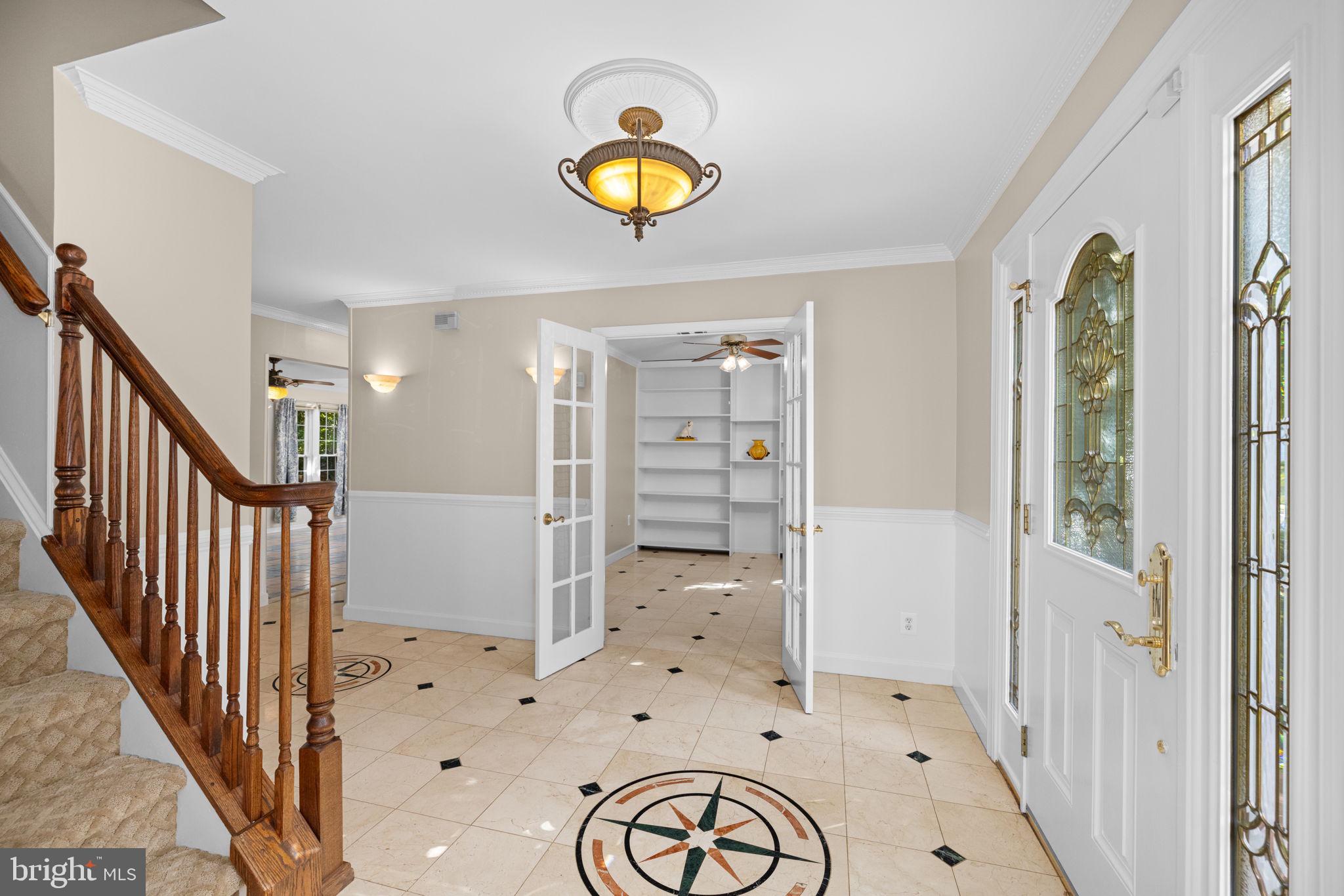 LONGWOOD KNOLLS - Residential