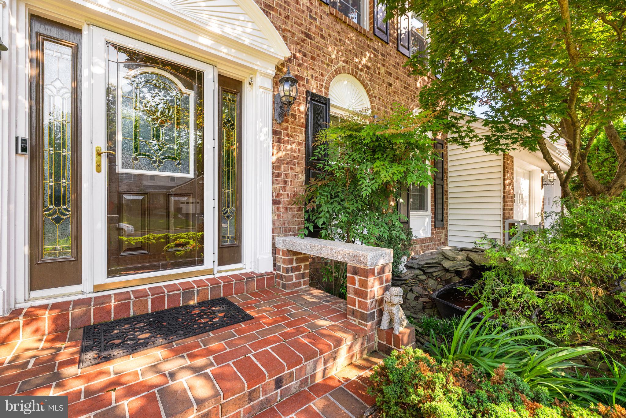 LONGWOOD KNOLLS - Residential