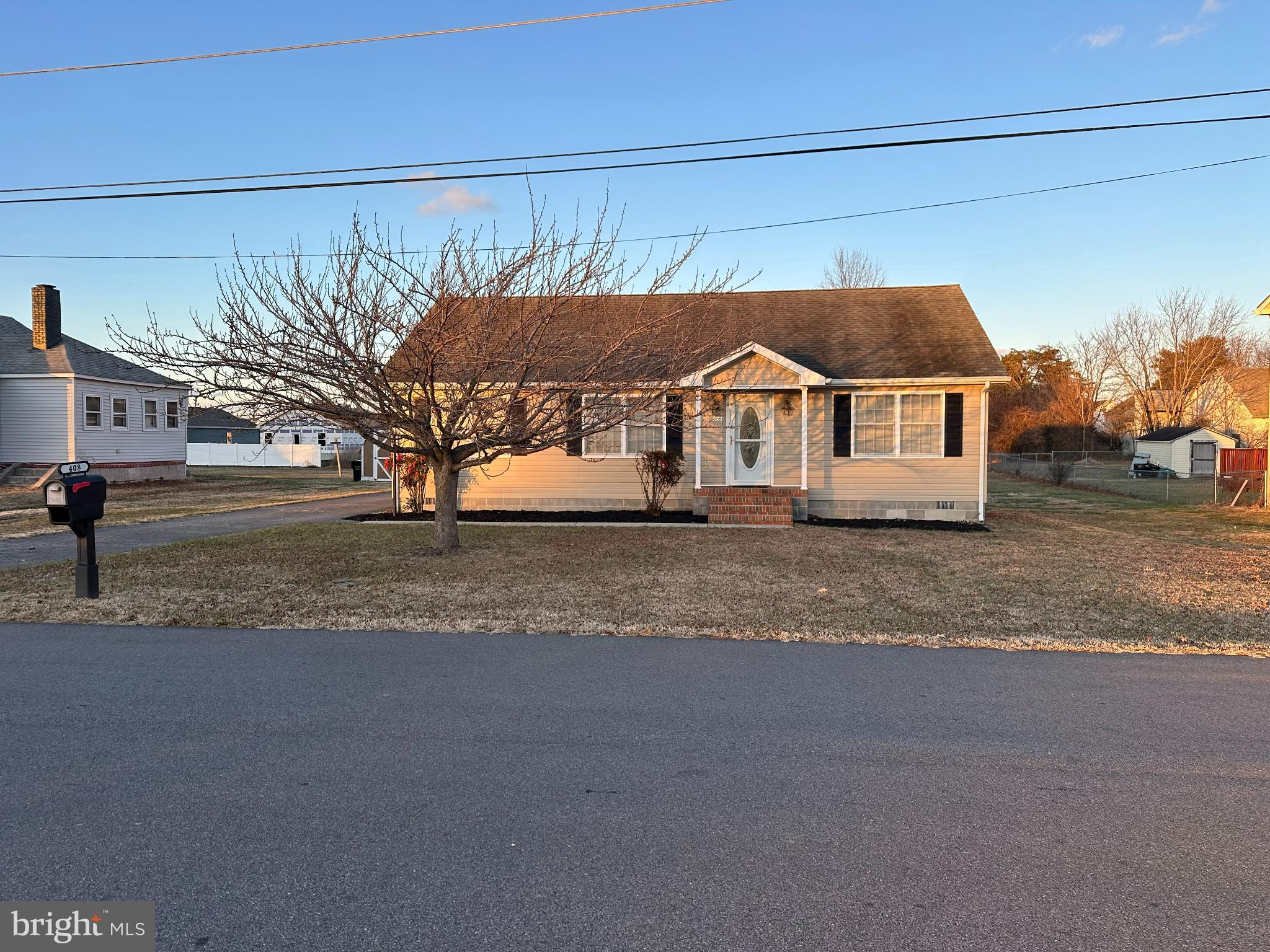 TOWN OF GREENSBORO - Residential