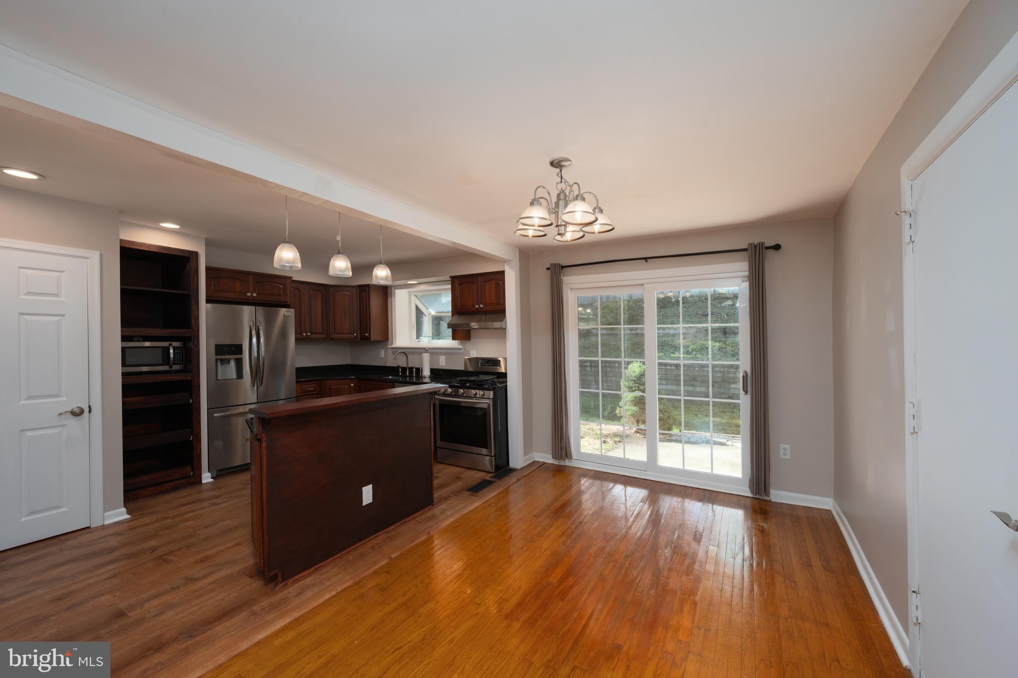VALLEY FORGE ACRES - Residential