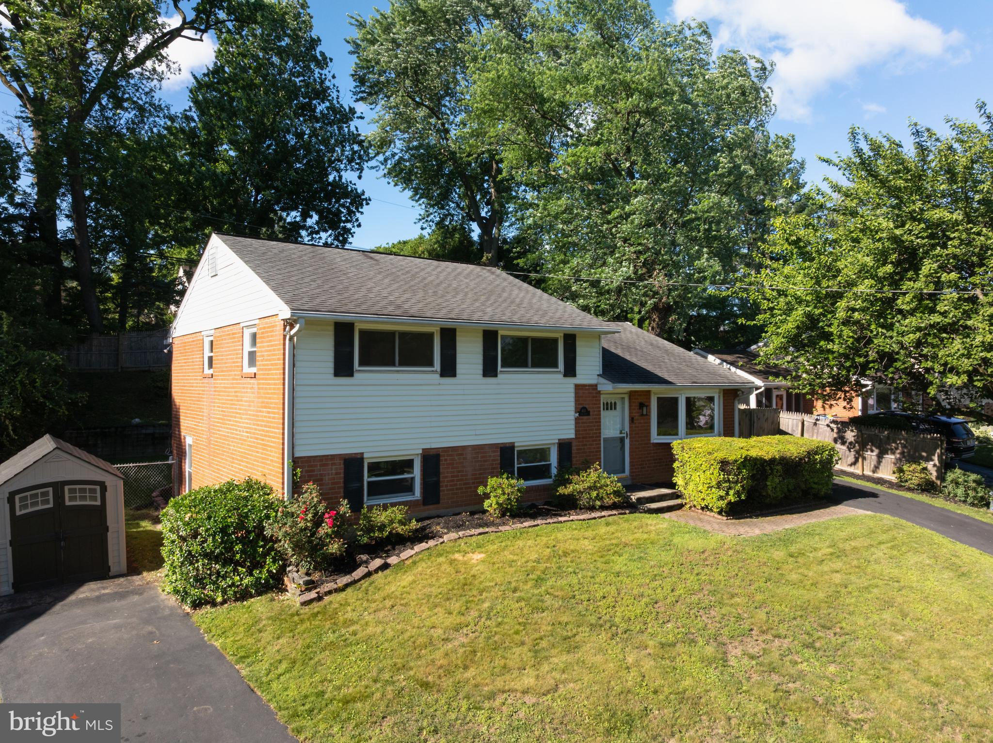 VALLEY FORGE ACRES - Residential