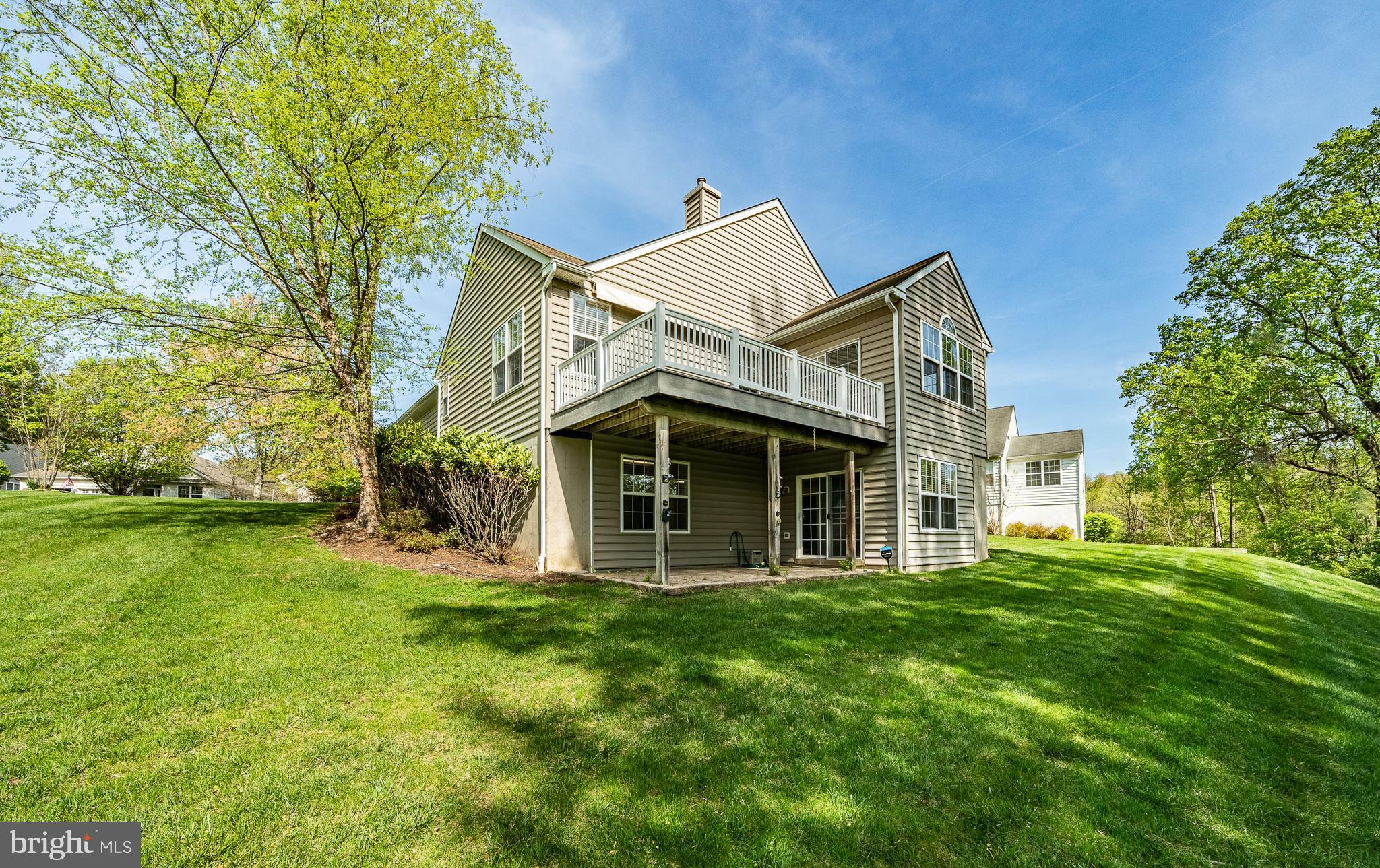 VILLAGES AT HILLVIEW - Residential