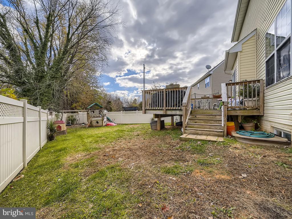 BRIDGEWATER AT CARVEL BEACH - Residential