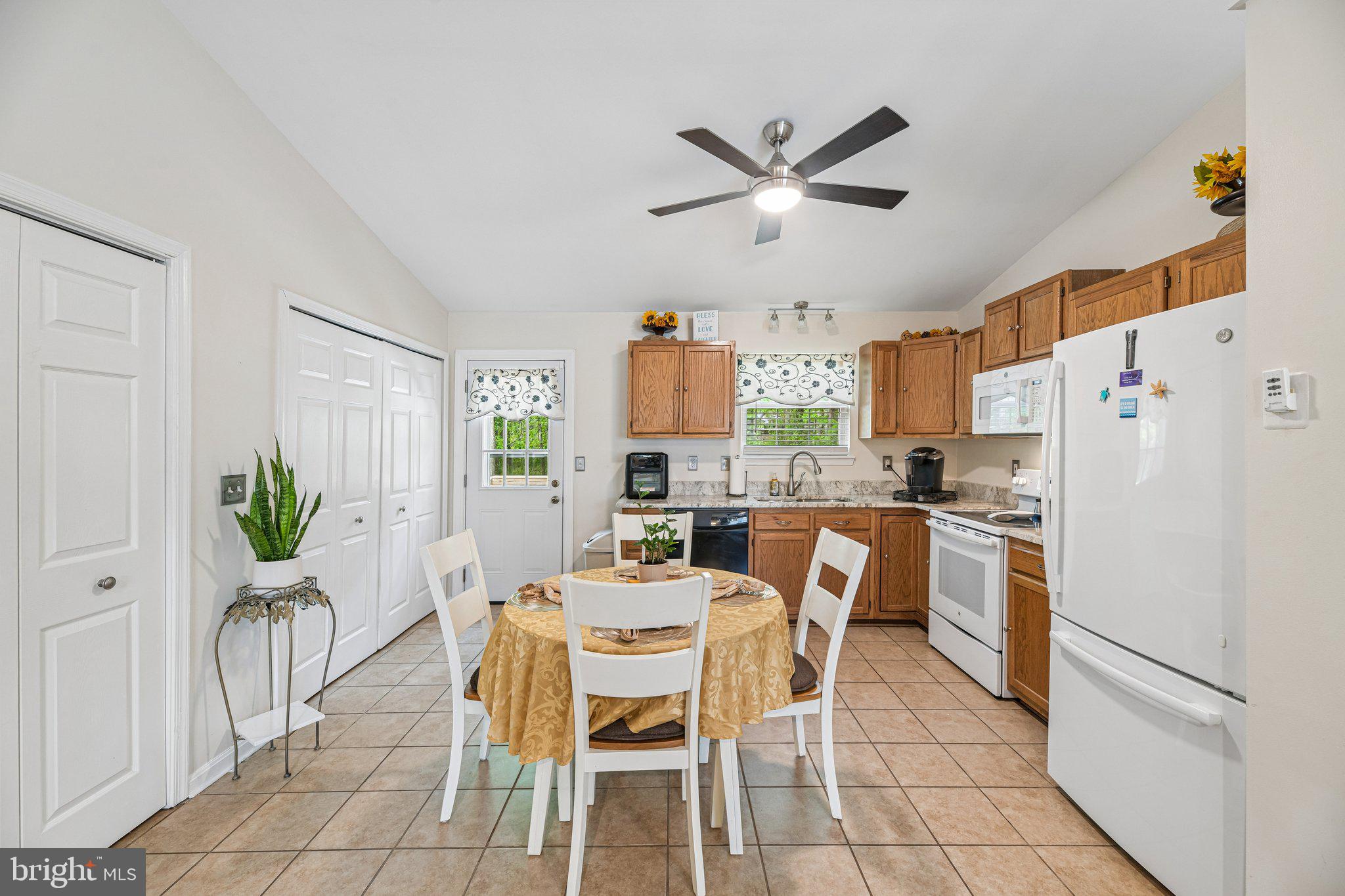 CHESAPEAKE RANCH ESTATES - Residential