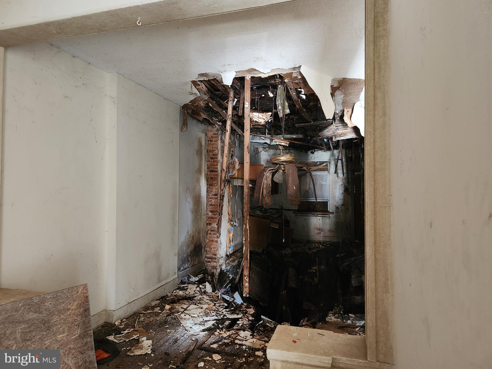 WEST BALTIMORE - Residential