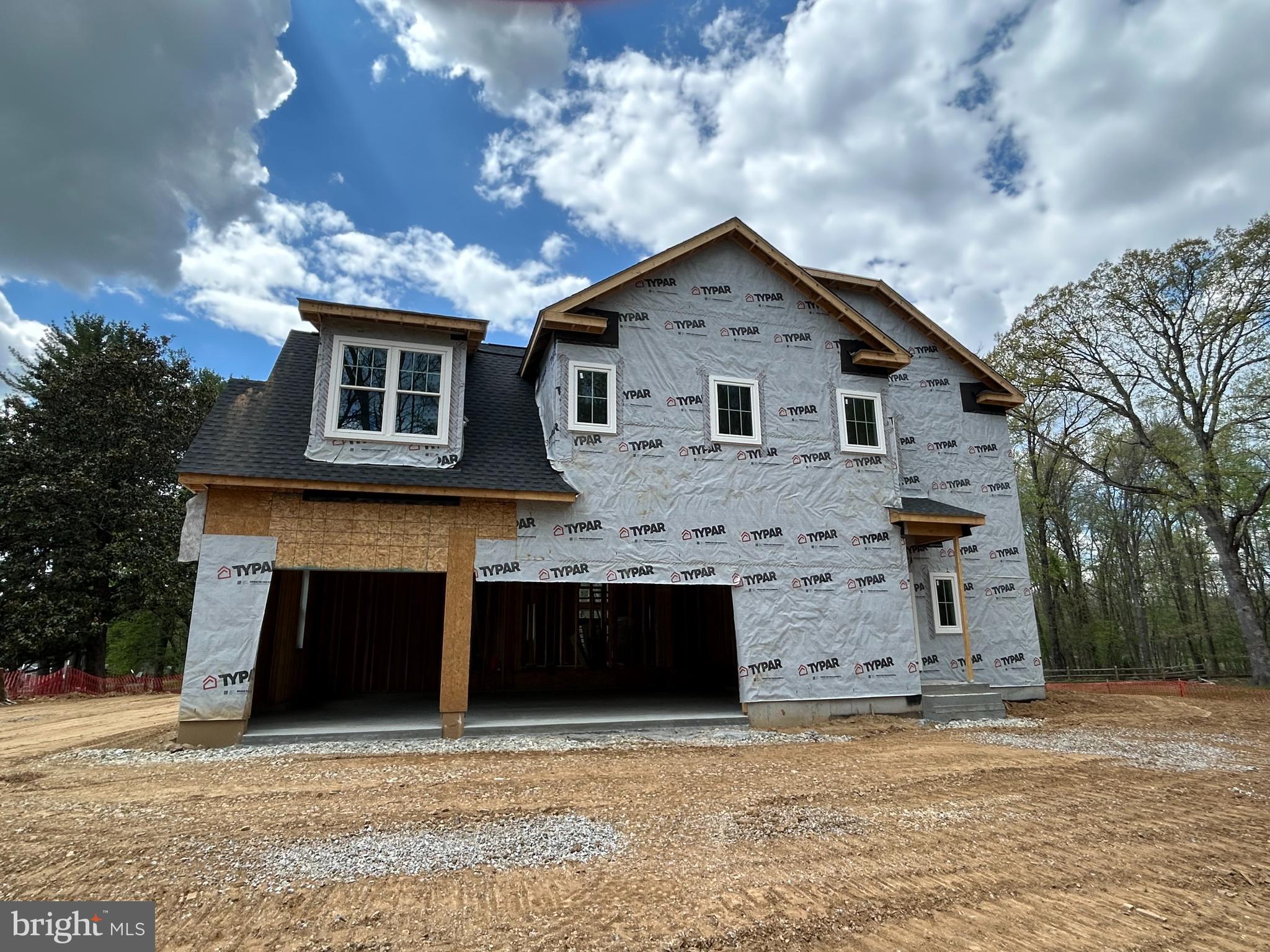 RADNOR HUNT - Residential
