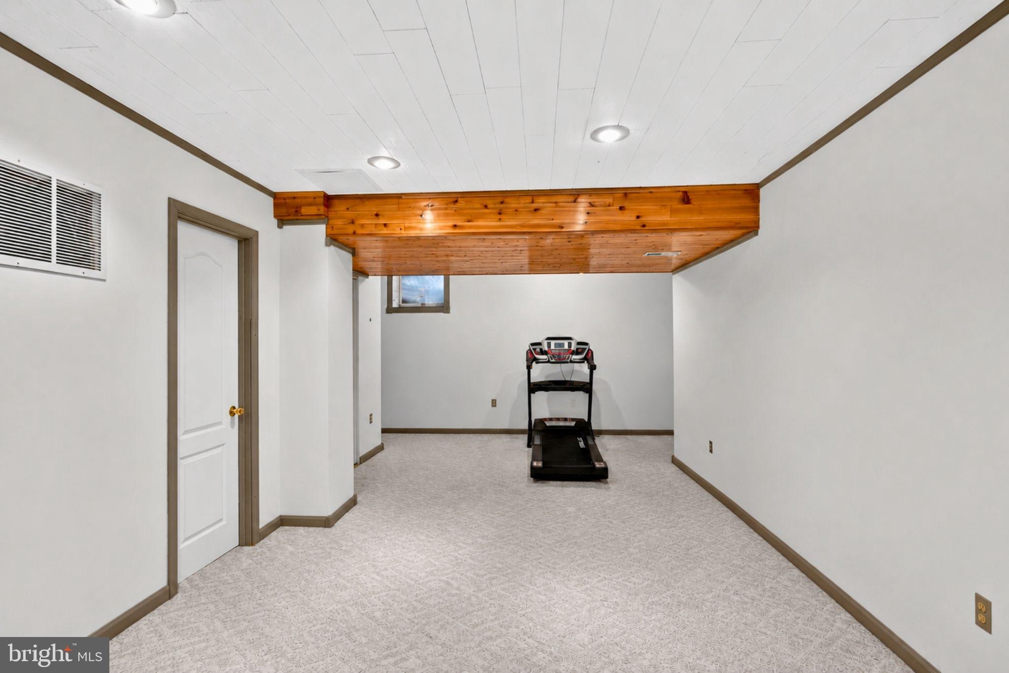 ROBERTS MILL RUN - Residential
