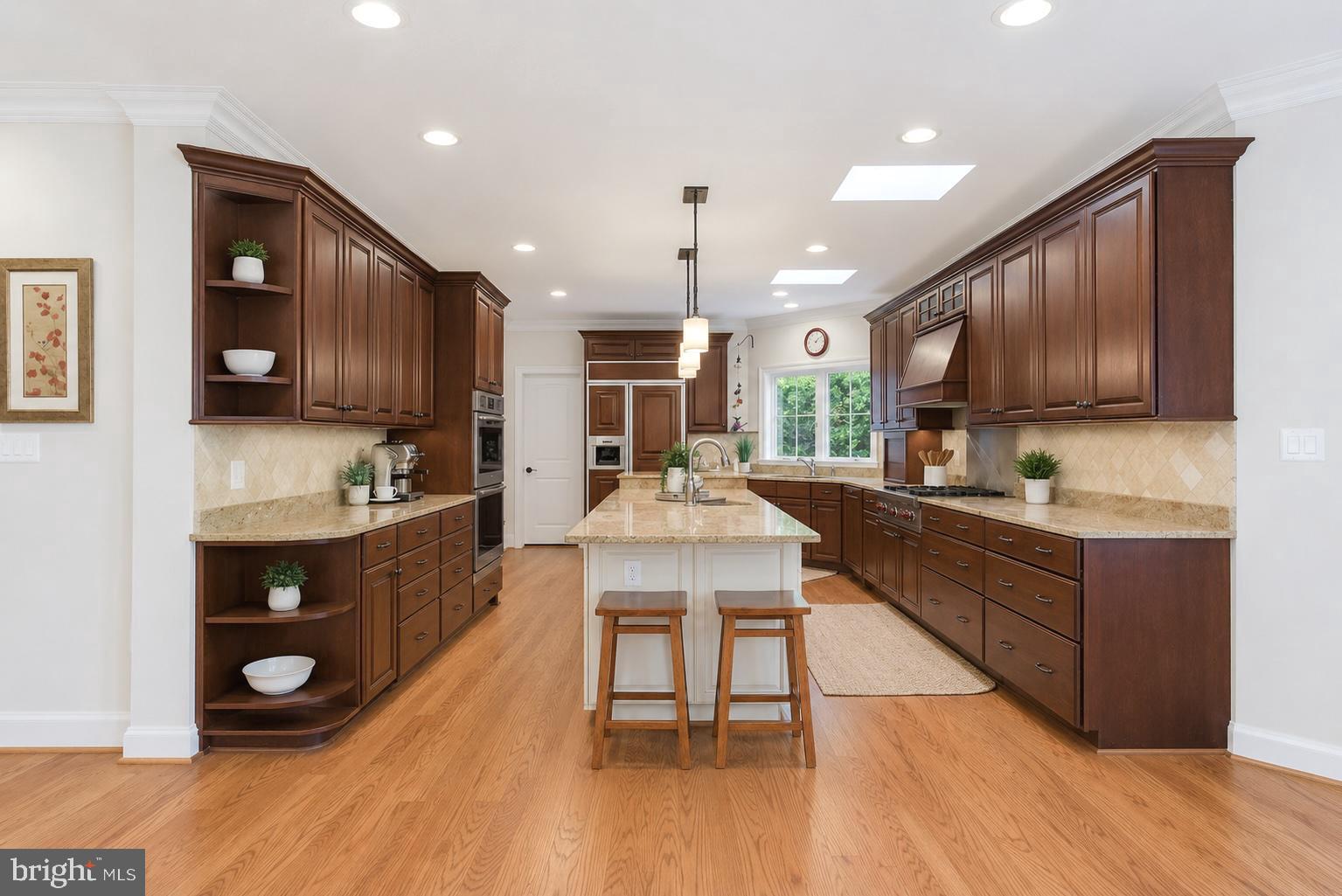 BRADLEY HILLS - Residential