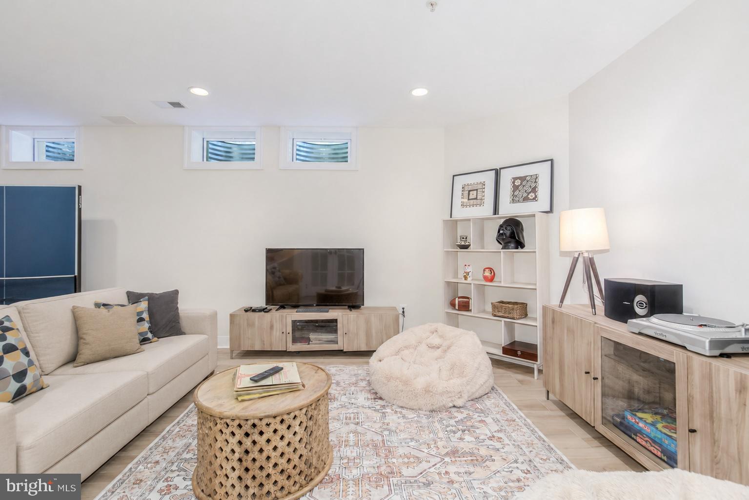 BRADLEY HILLS - Residential
