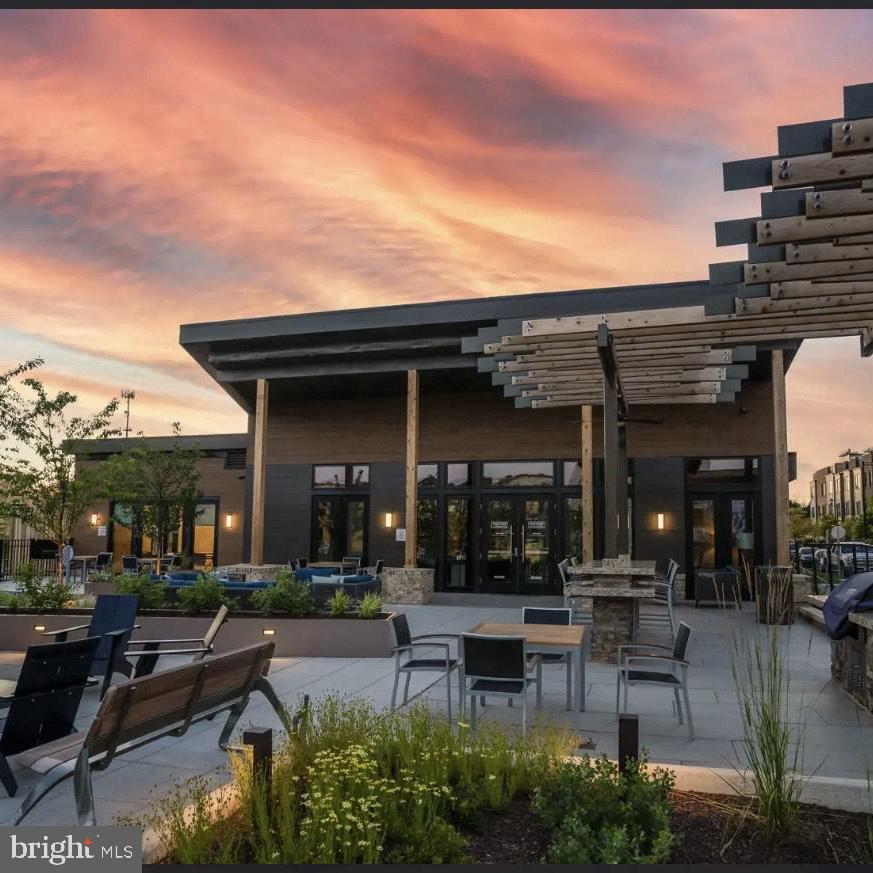 WESTSIDE AT SHADY GROVE METRO - Residential Lease